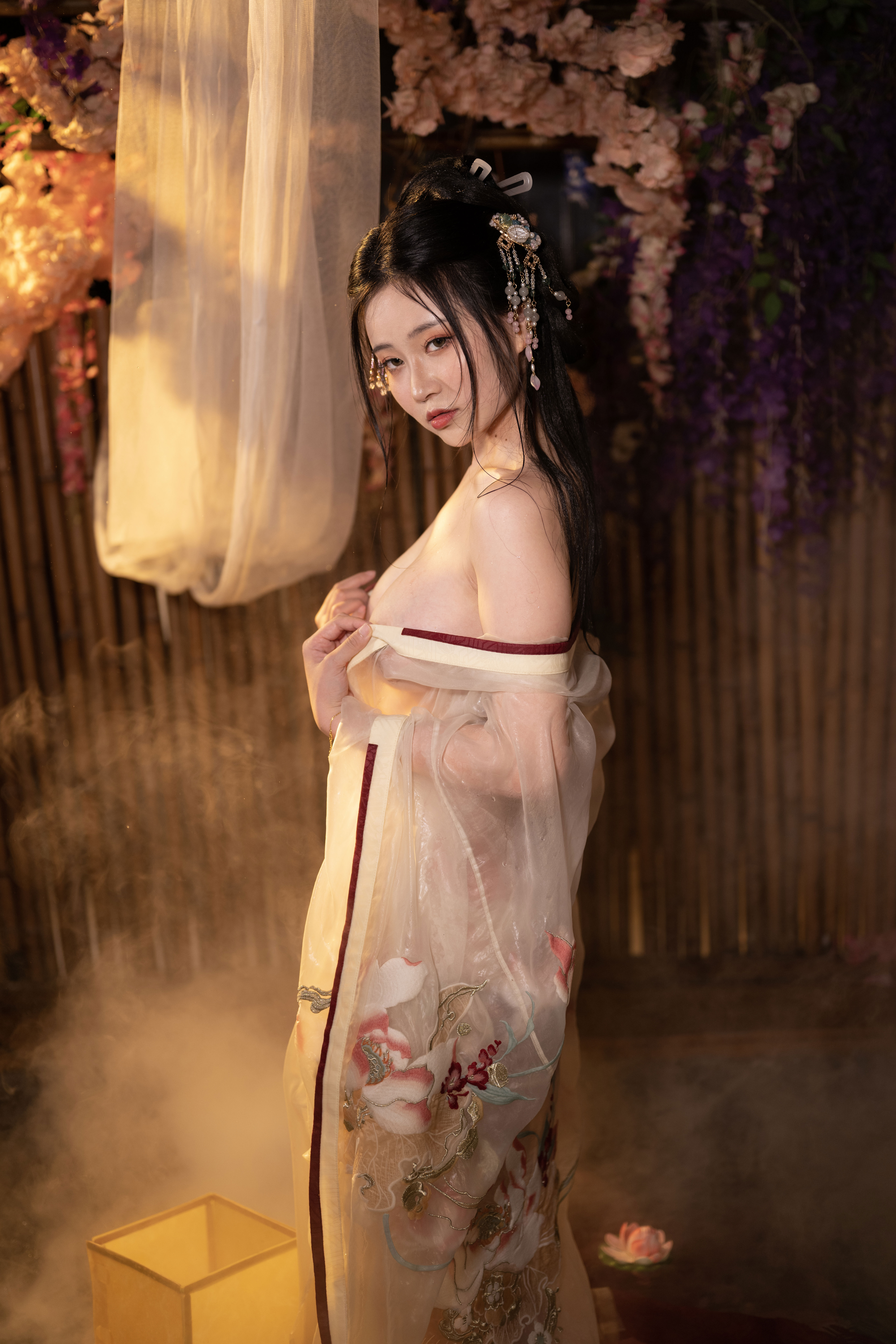 Nnian - 无修原片 出水芙蓉/(333P)