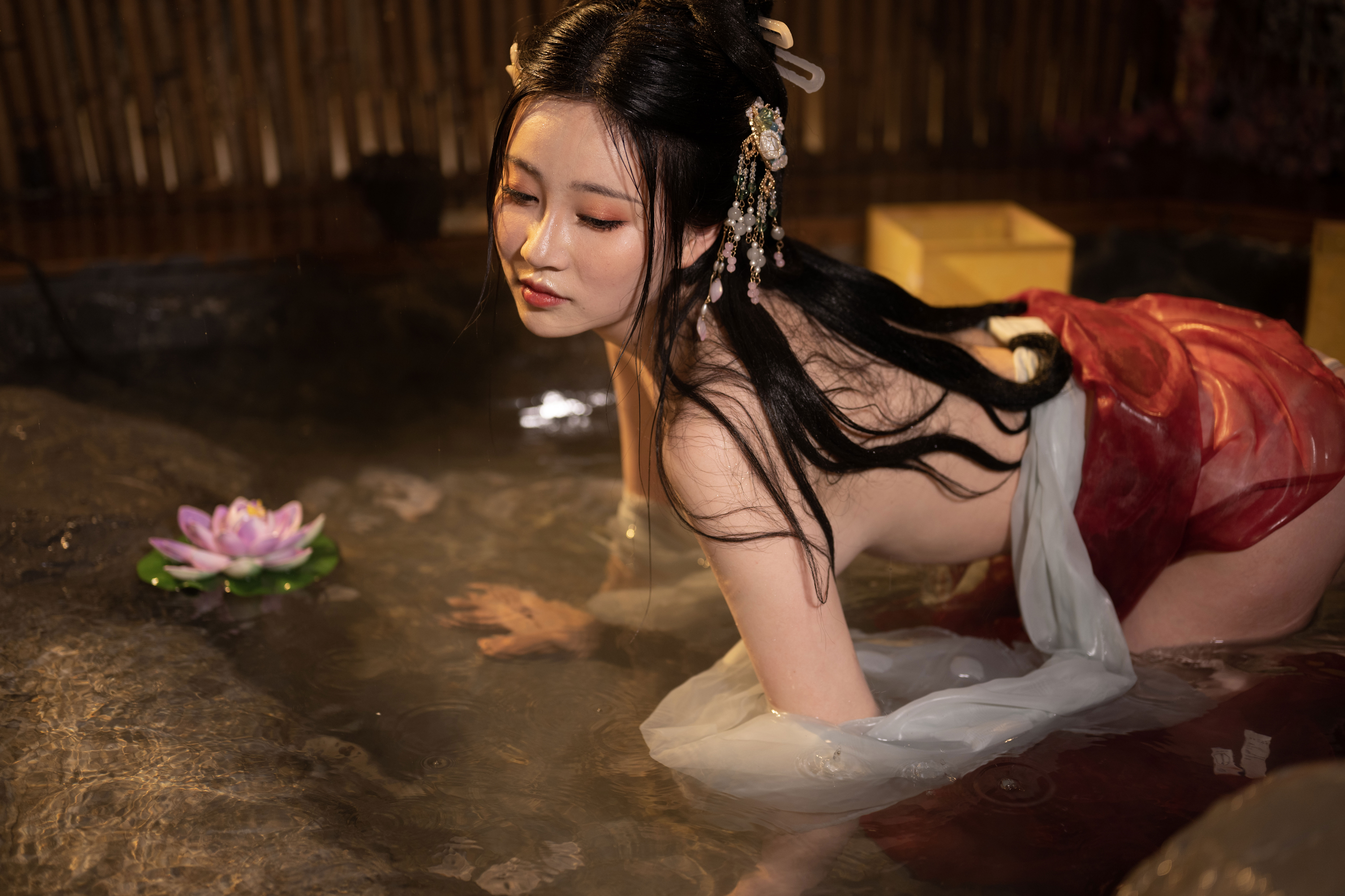 Nnian - 无修原片 出水芙蓉/(333P)