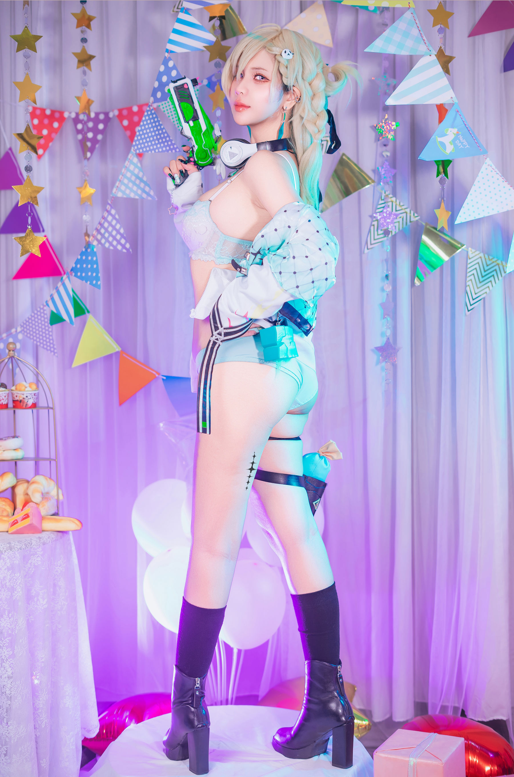 Pyon - Lynae/(33P)