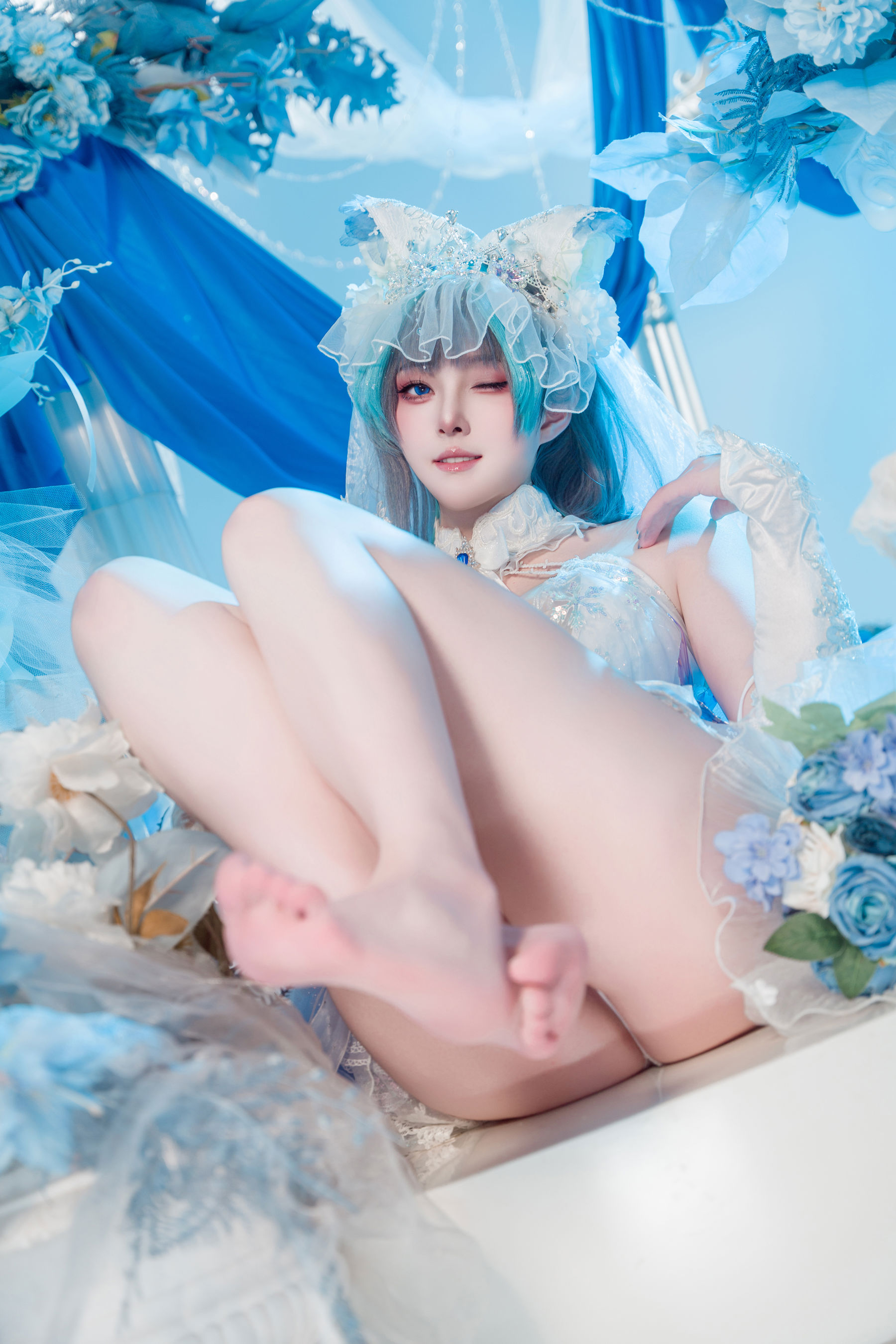 Natsuko夏夏子 - 碧蓝航线 柴郡婚纱/(70P)