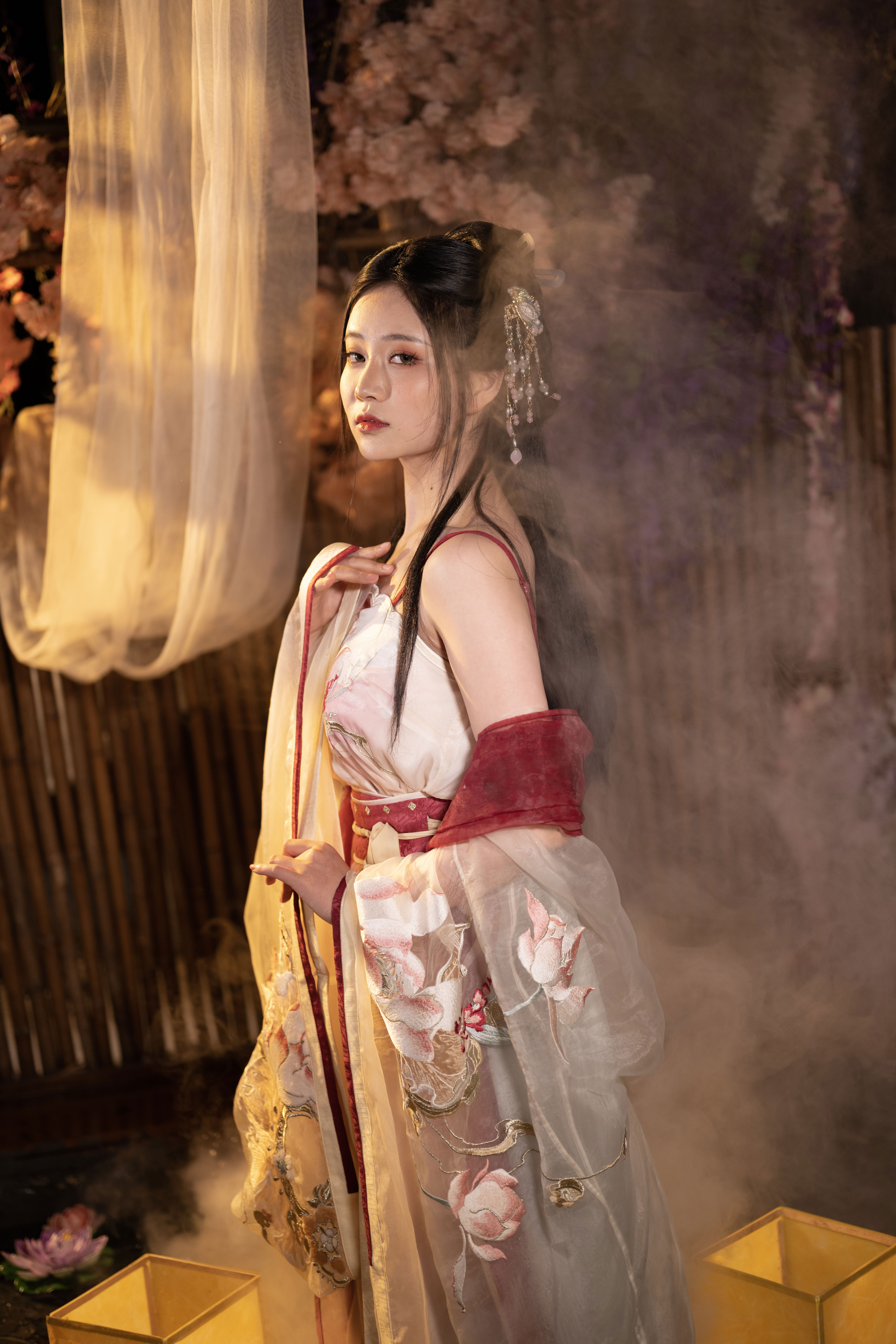 Nnian - 无修原片 出水芙蓉/(333P)