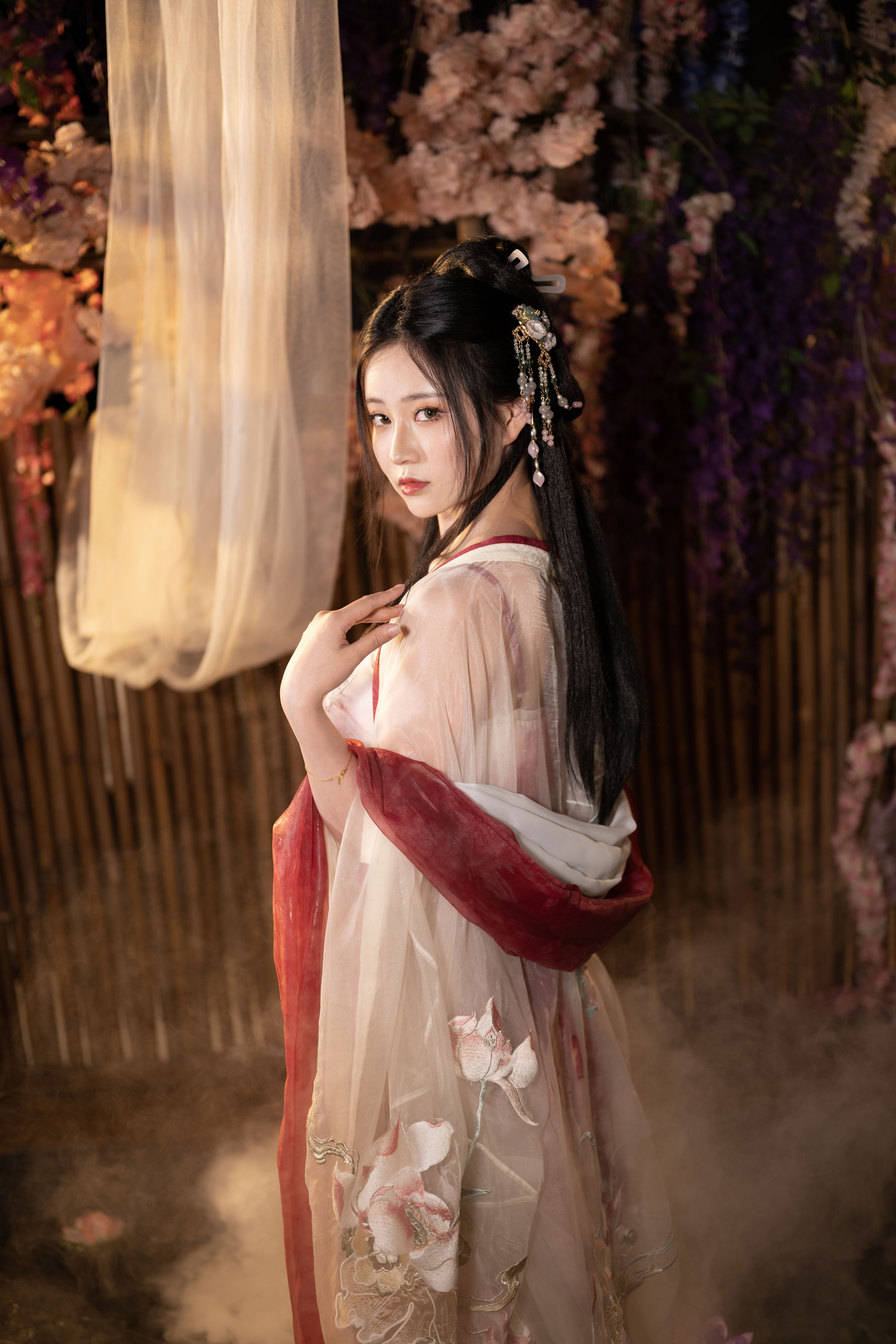 Nnian - 无修原片 出水芙蓉/(333P)