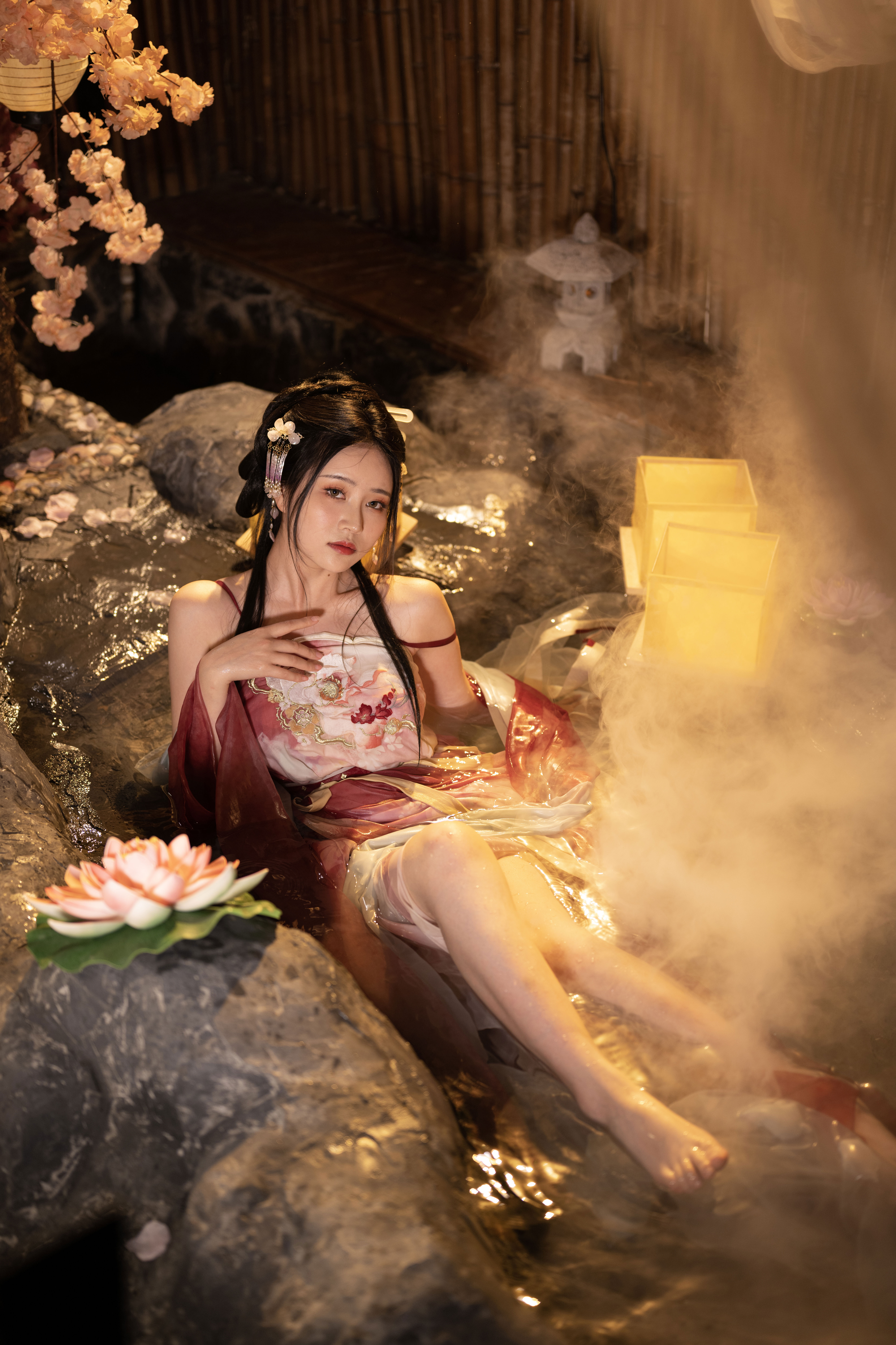 Nnian - 无修原片 出水芙蓉/(333P)