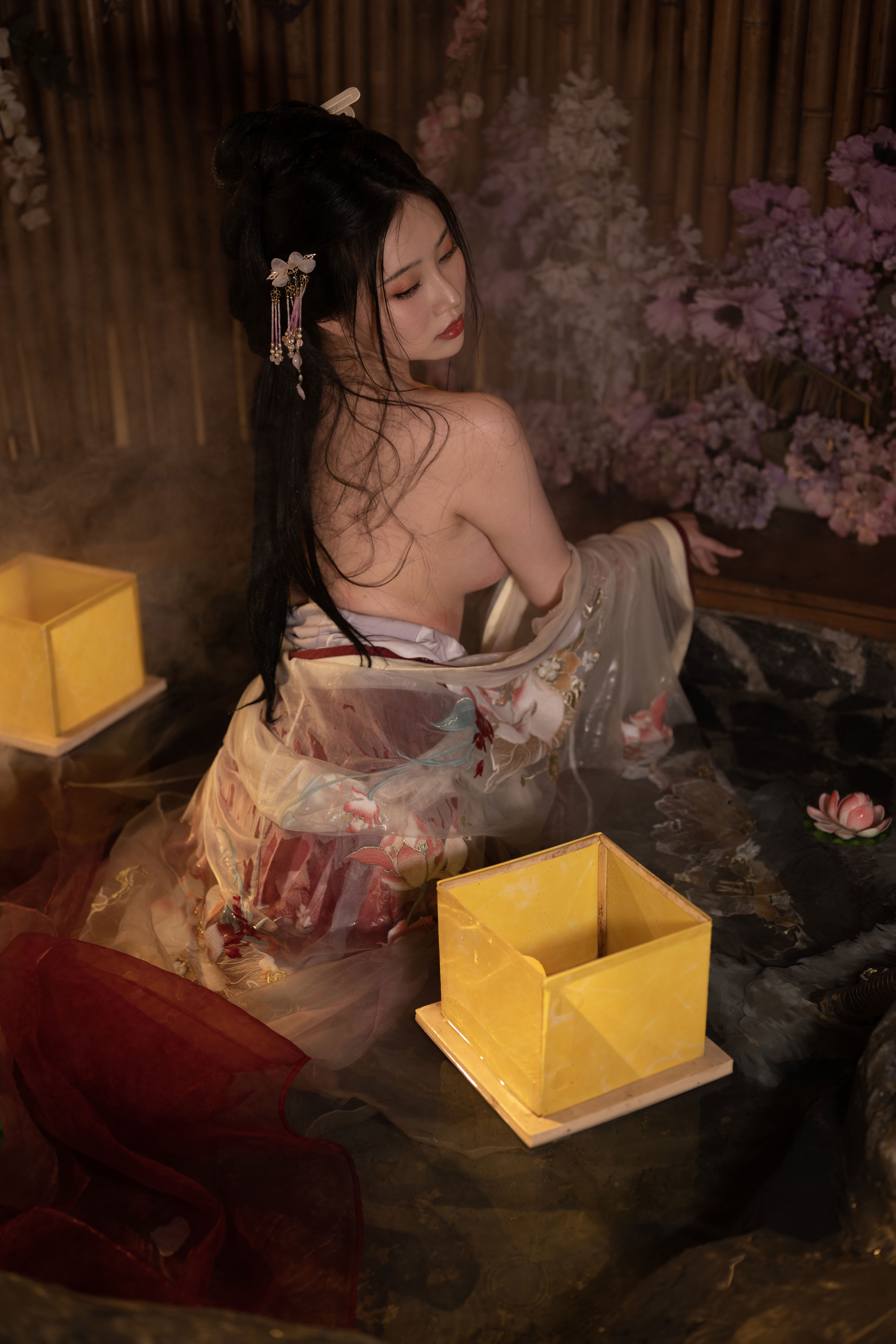 Nnian - 无修原片 出水芙蓉/(333P)
