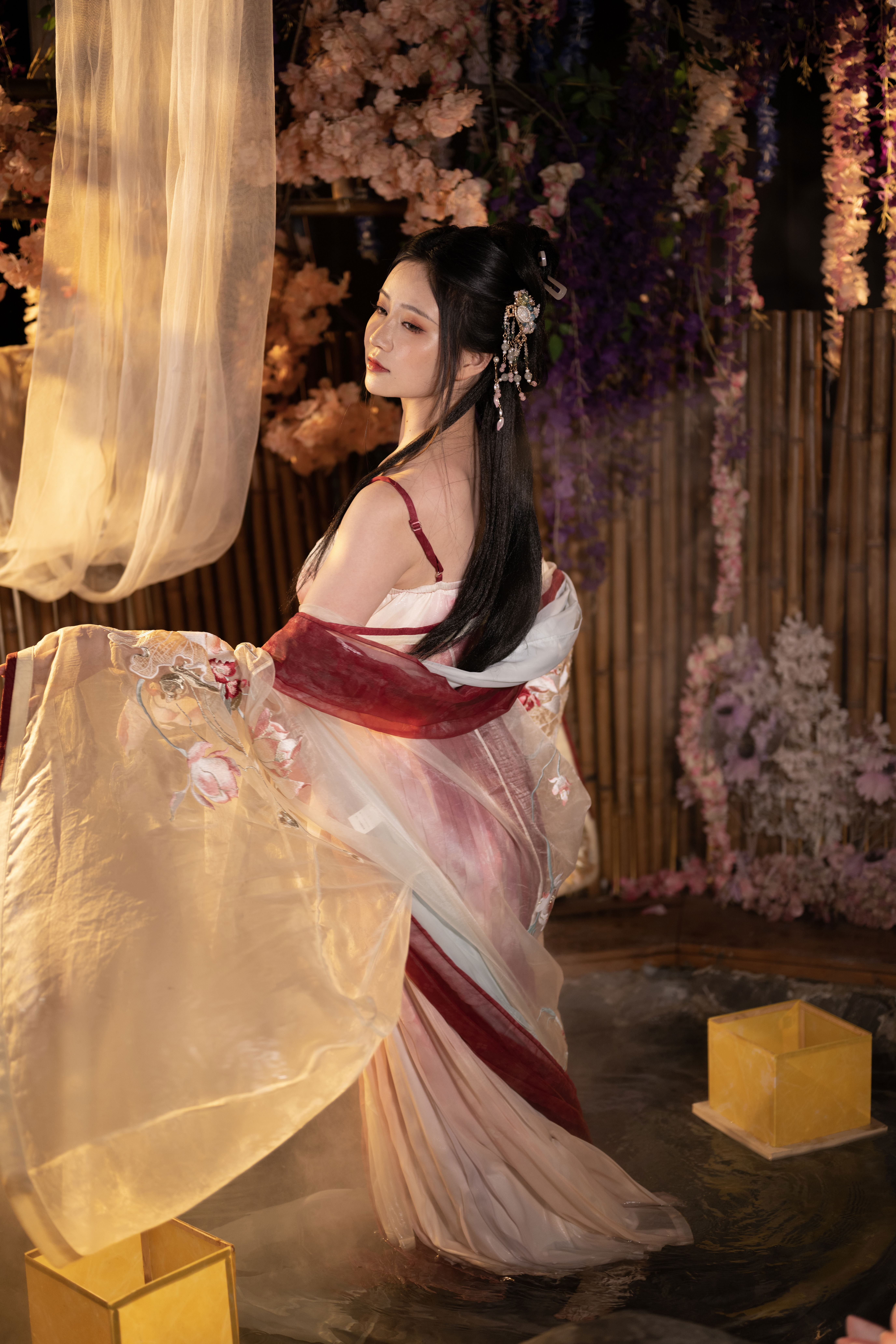 Nnian - 无修原片 出水芙蓉/(333P)
