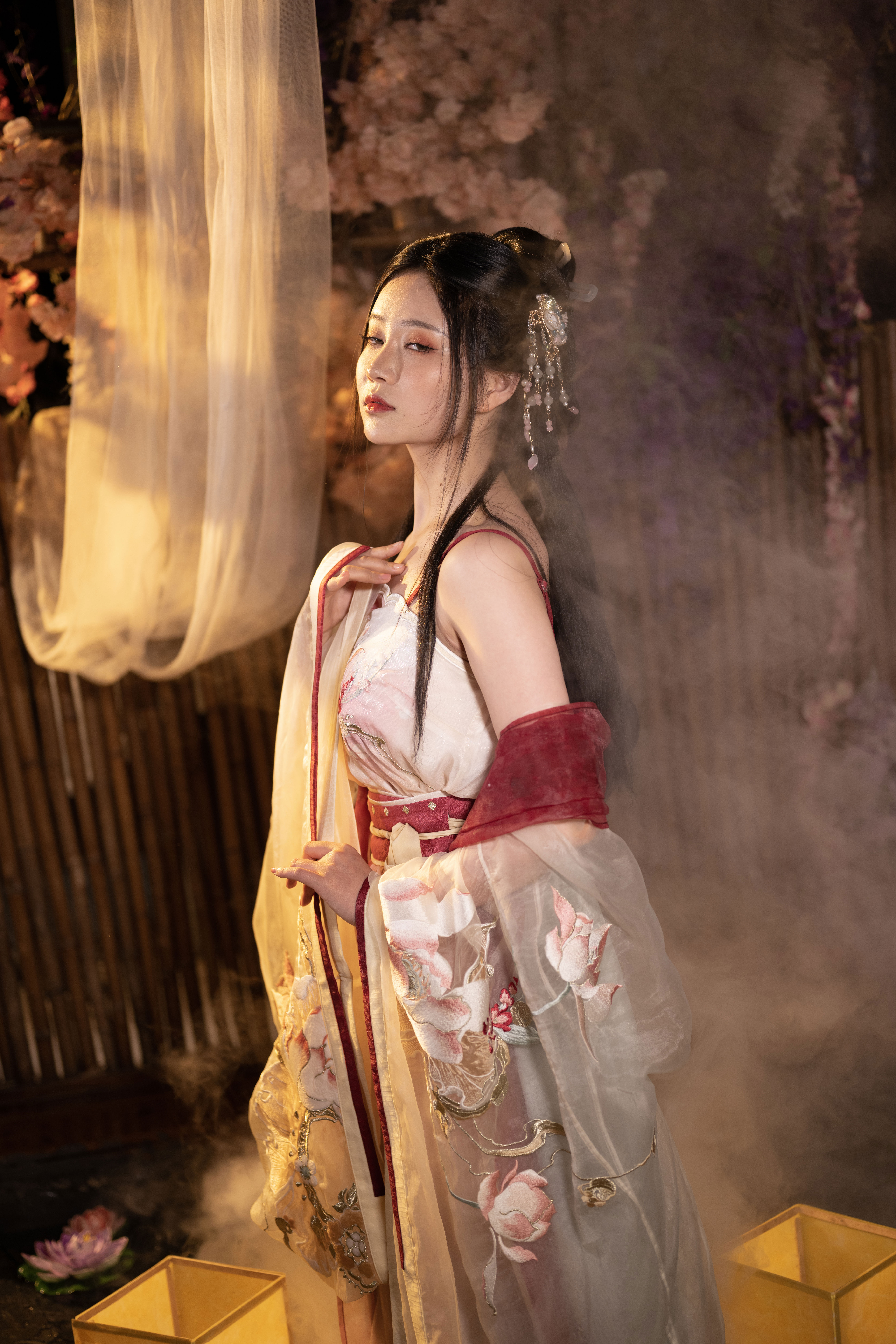Nnian - 无修原片 出水芙蓉/(333P)