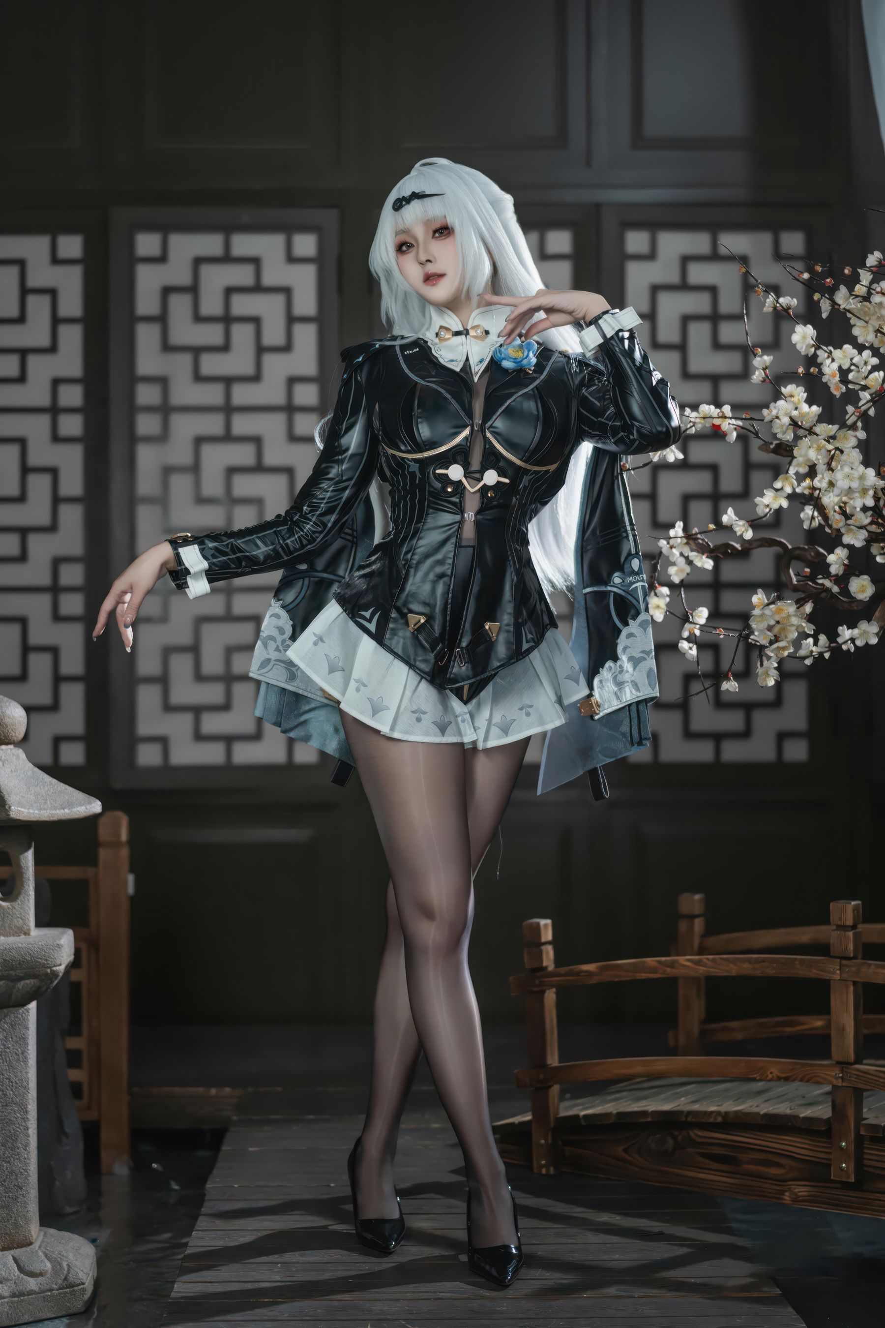 Natsuko夏夏子 - 仪玄 墨形影踪/(87P)