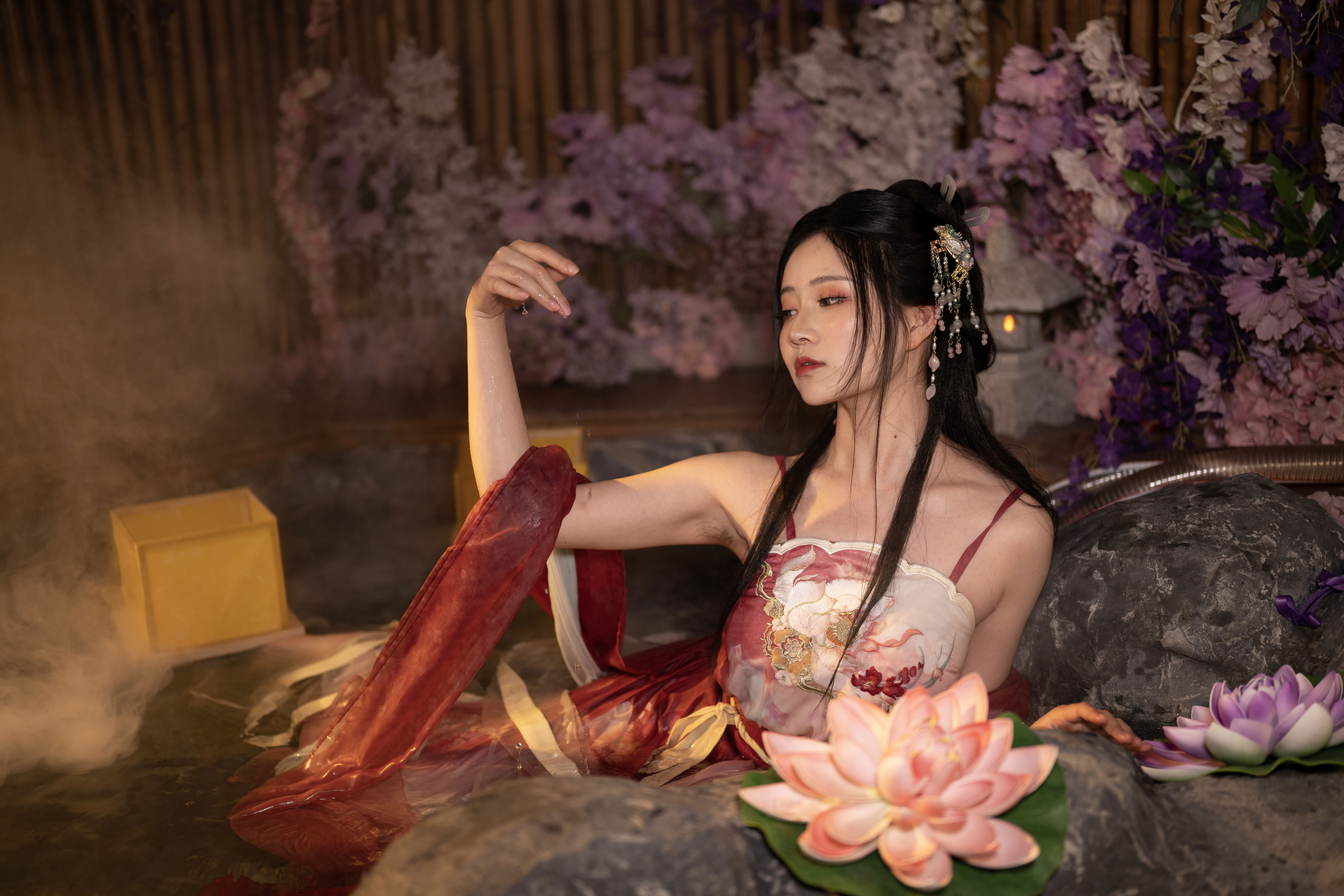 Nnian - 无修原片 出水芙蓉/(333P)