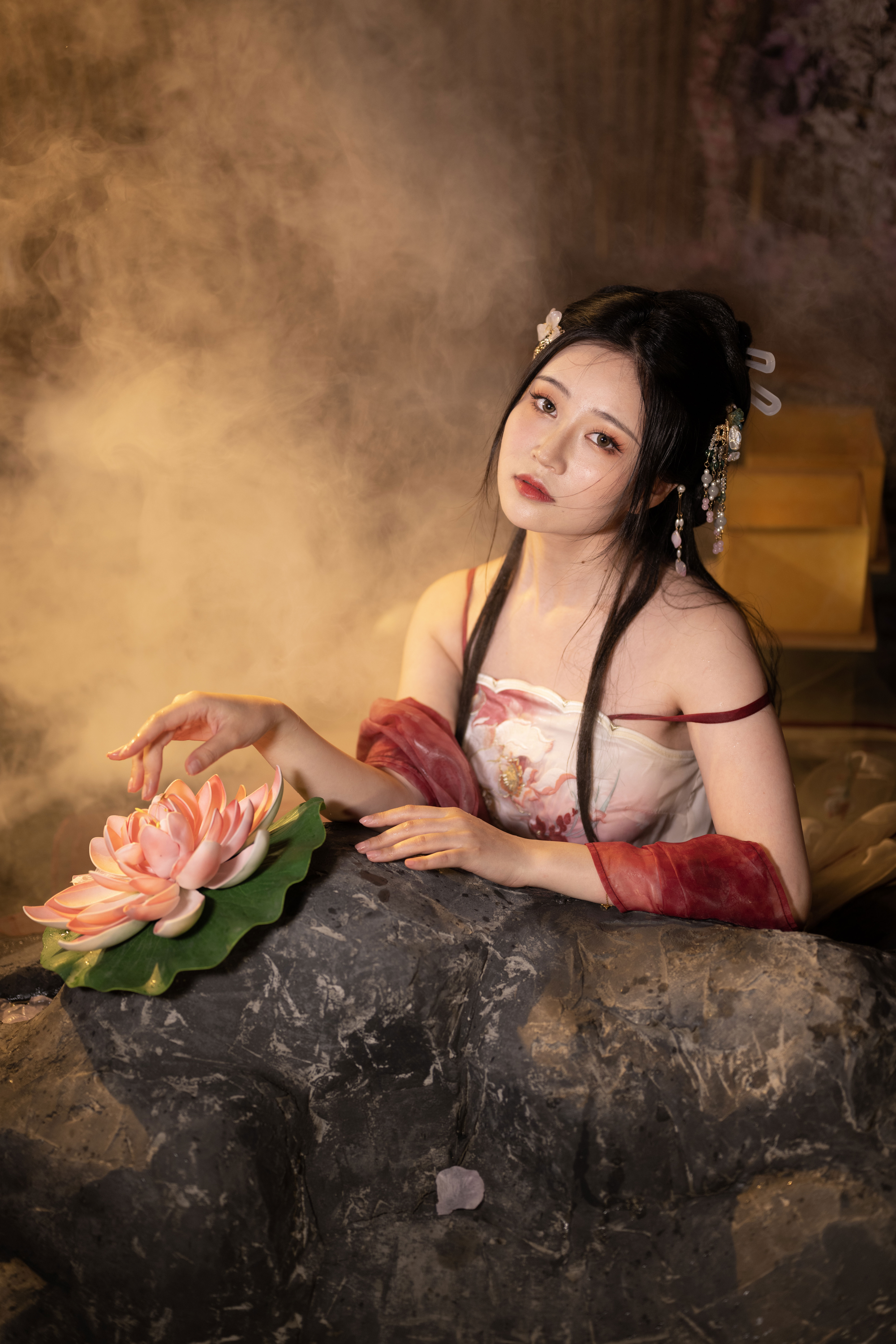 Nnian - 无修原片 出水芙蓉/(333P)