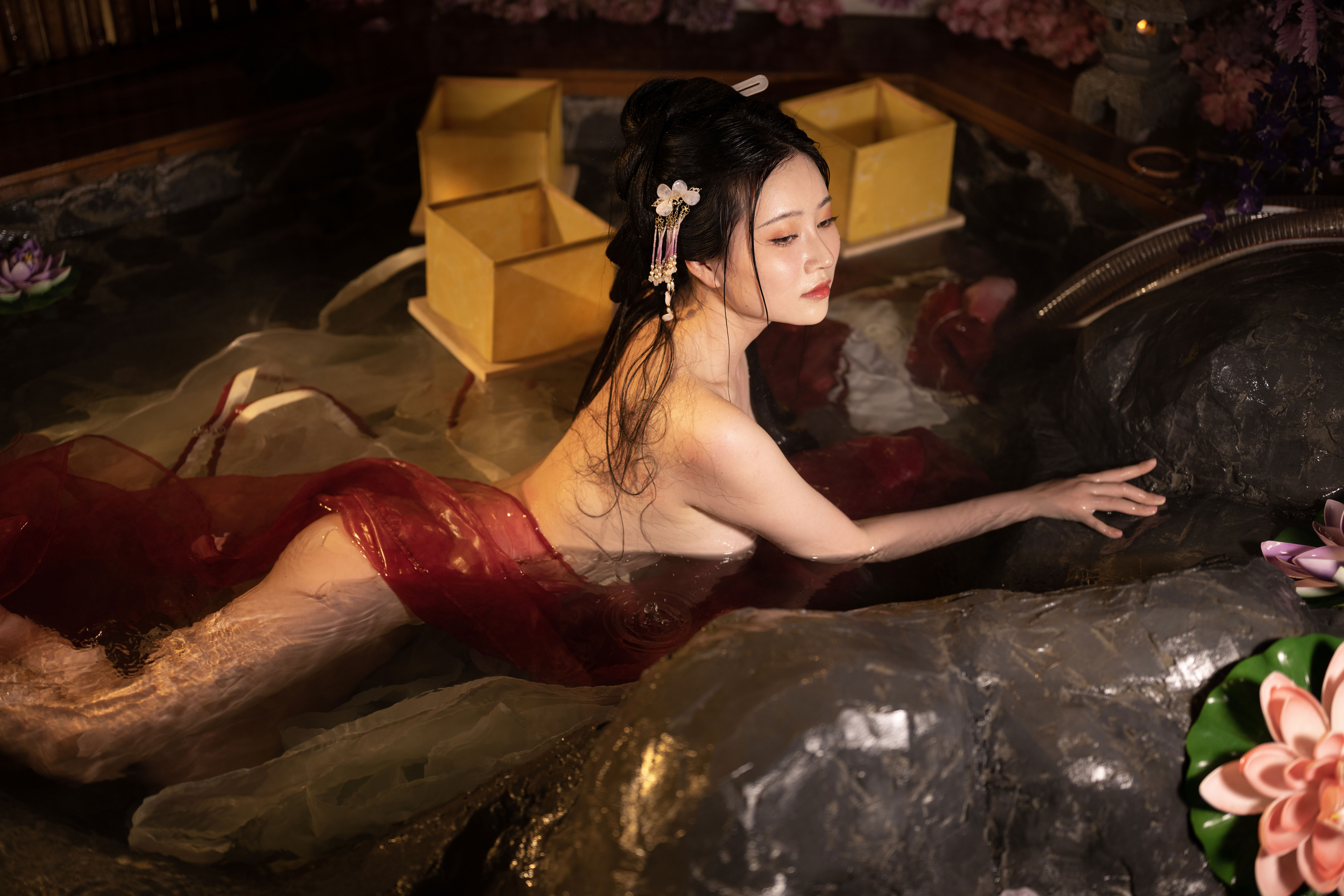 Nnian - 无修原片 出水芙蓉/(333P)