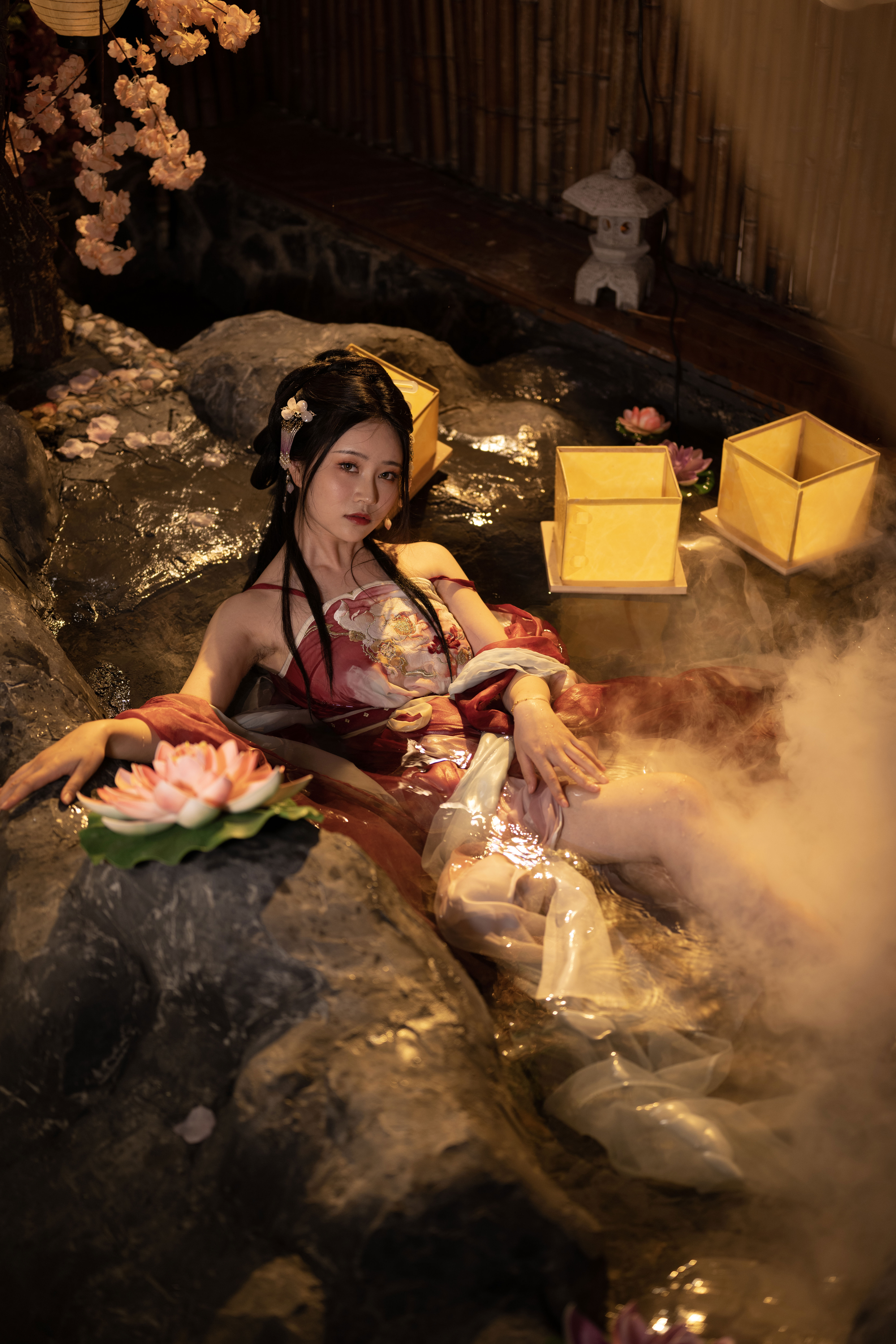 Nnian - 无修原片 出水芙蓉/(333P)