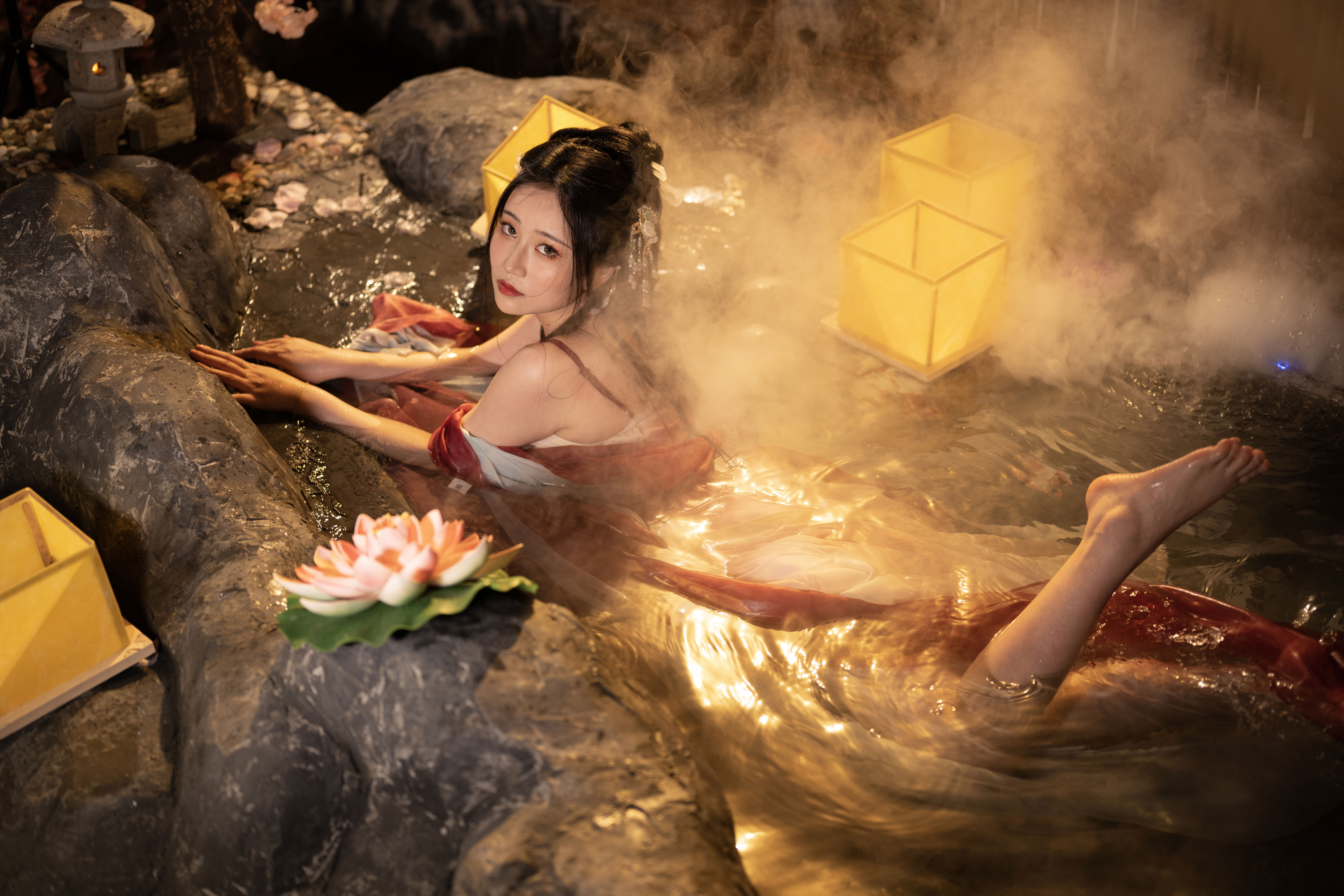 Nnian - 无修原片 出水芙蓉/(333P)