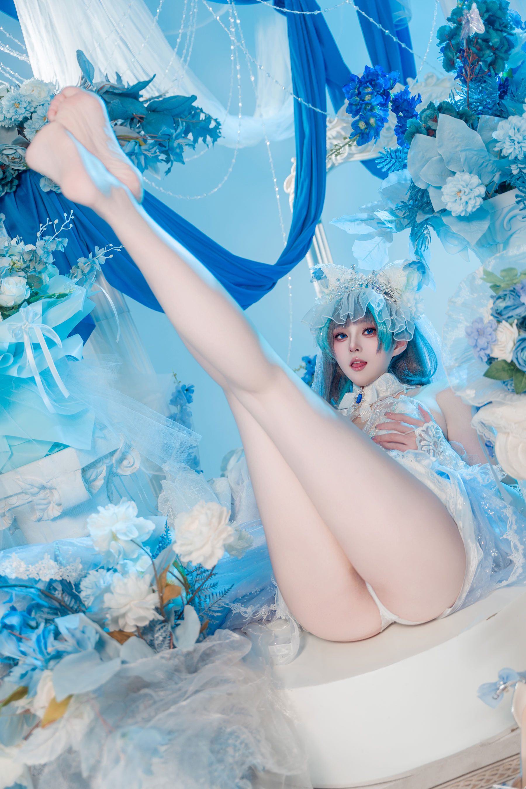 Natsuko夏夏子 - 碧蓝航线 柴郡婚纱/(70P)
