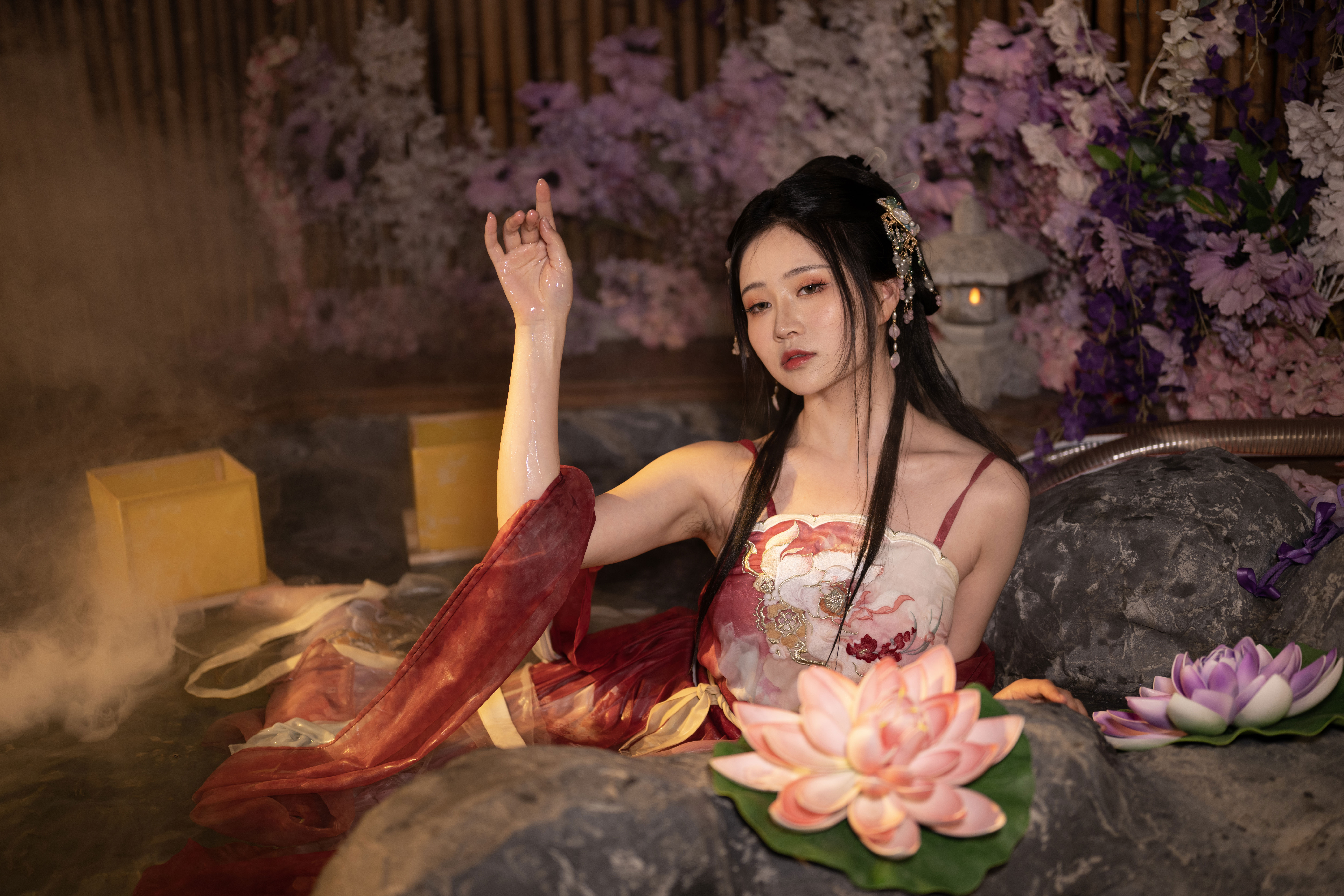Nnian - 无修原片 出水芙蓉/(333P)