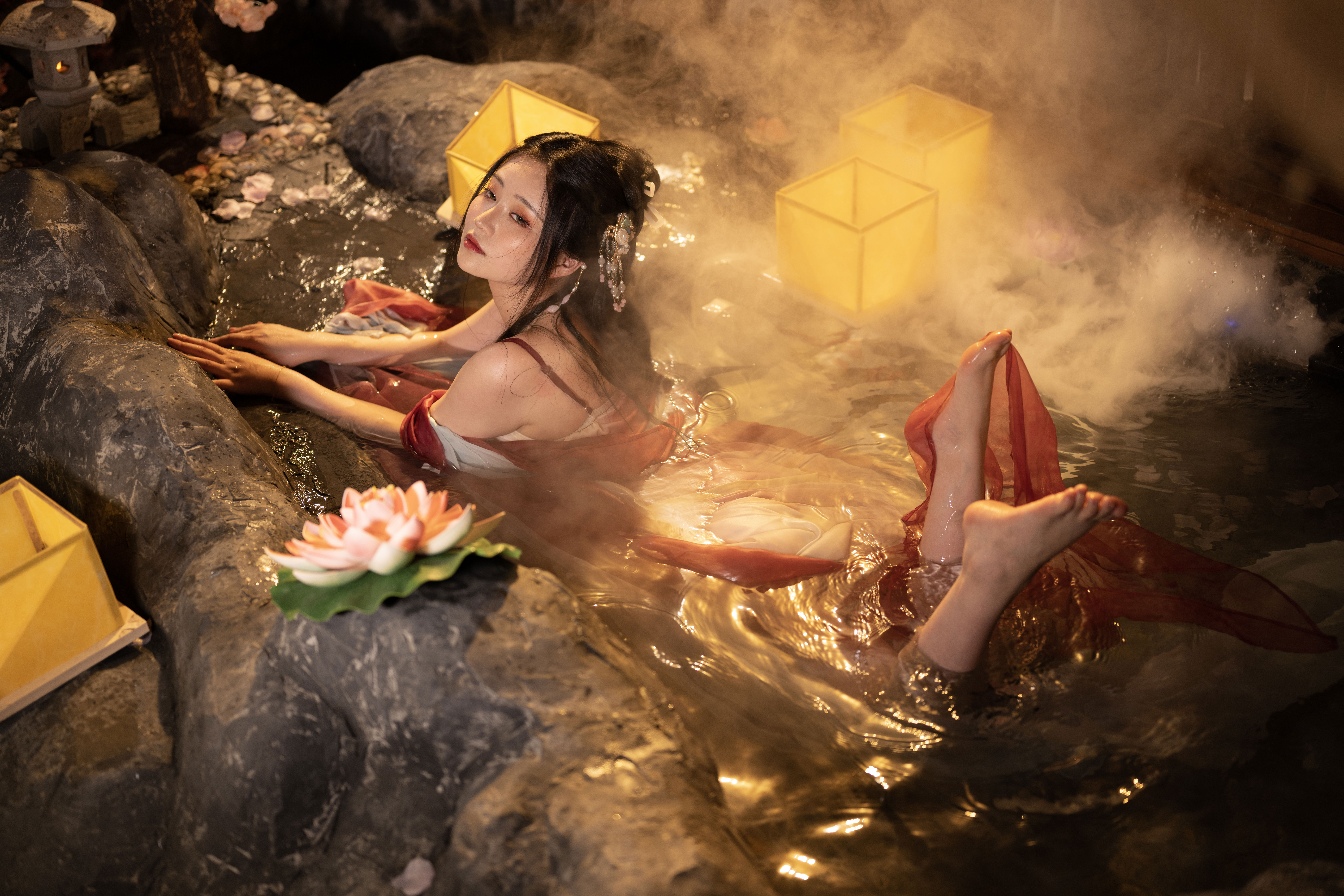 Nnian - 无修原片 出水芙蓉/(333P)