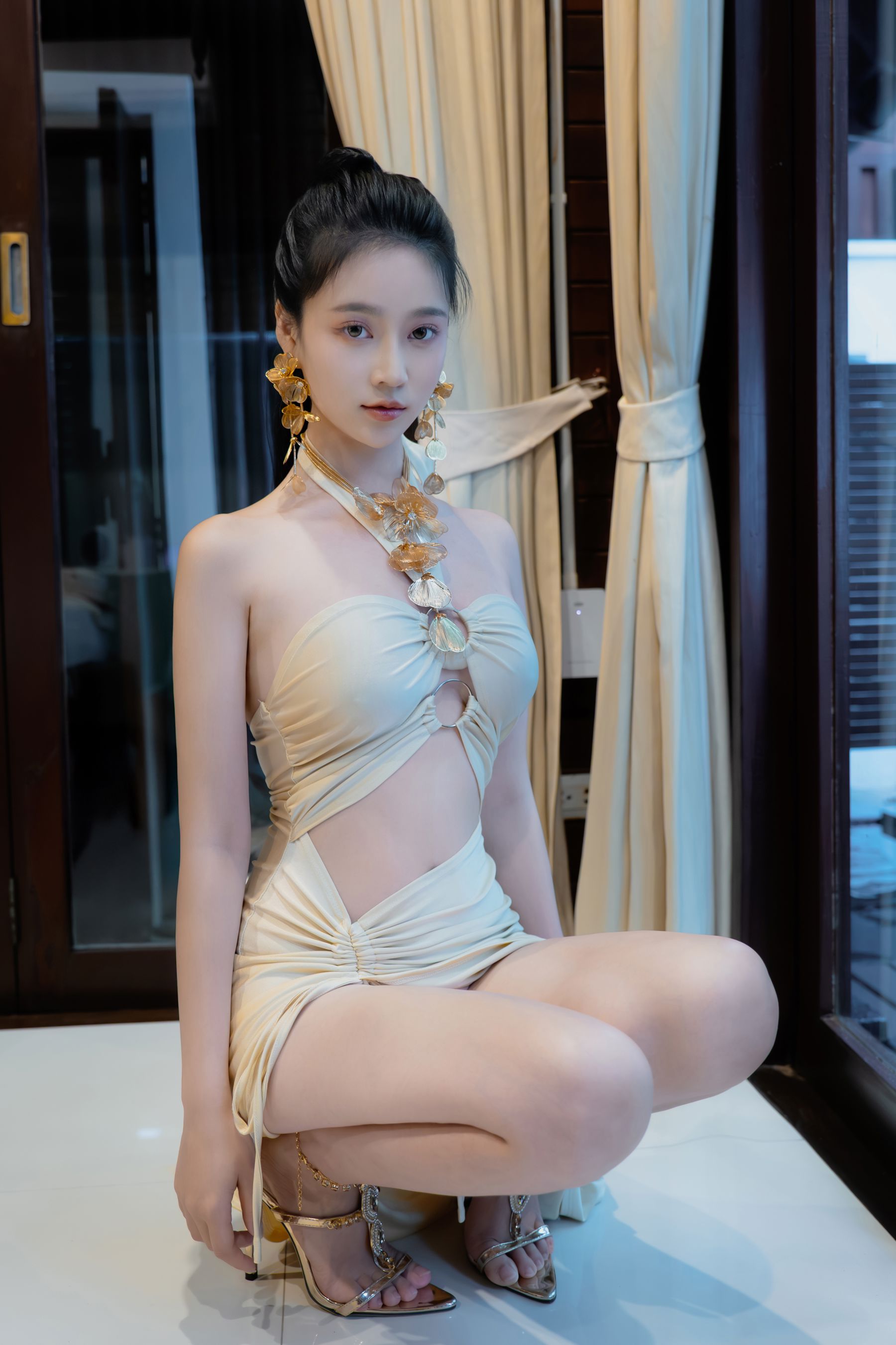 Nnian - 海边维纳斯/(58P)