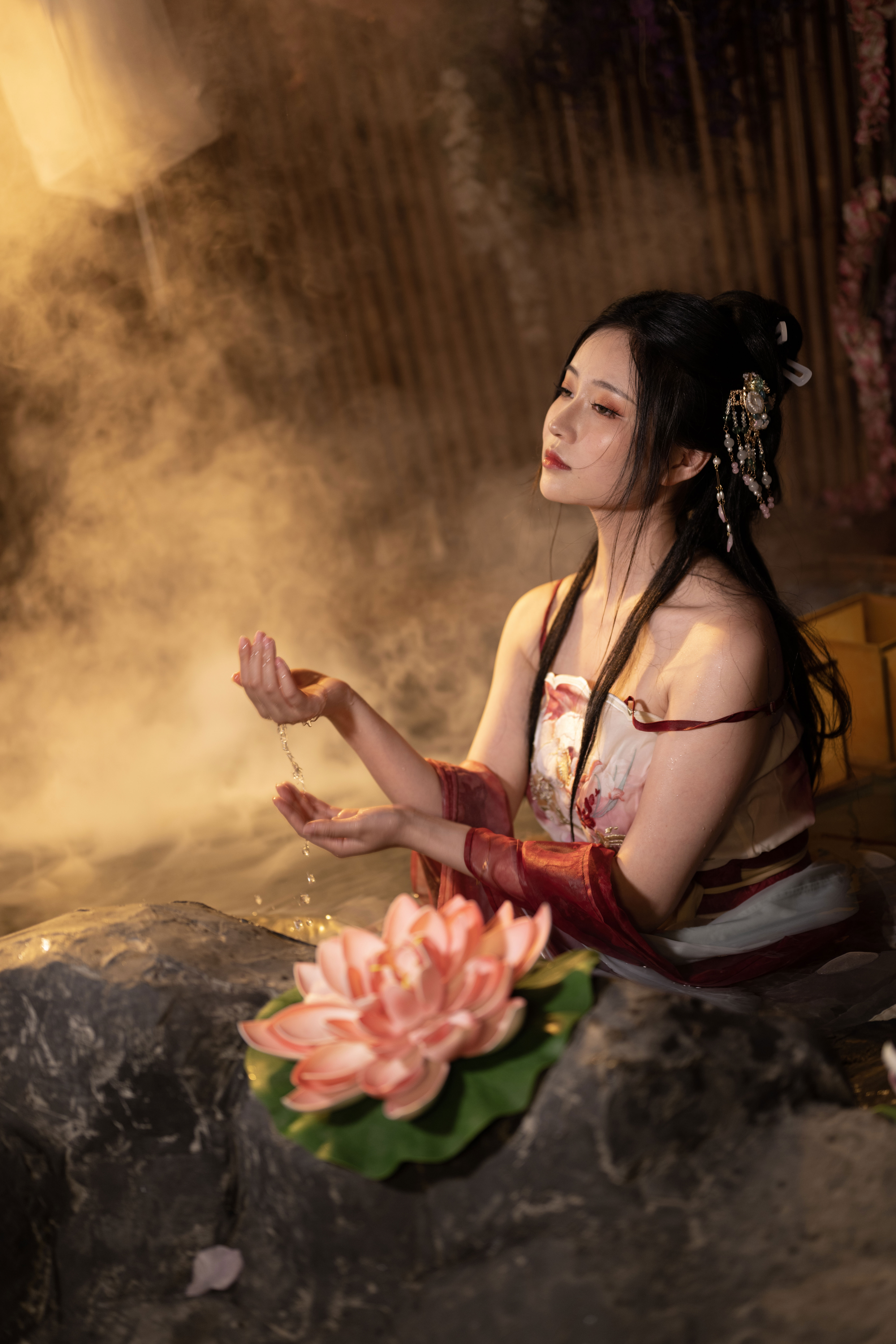 Nnian - 无修原片 出水芙蓉/(333P)