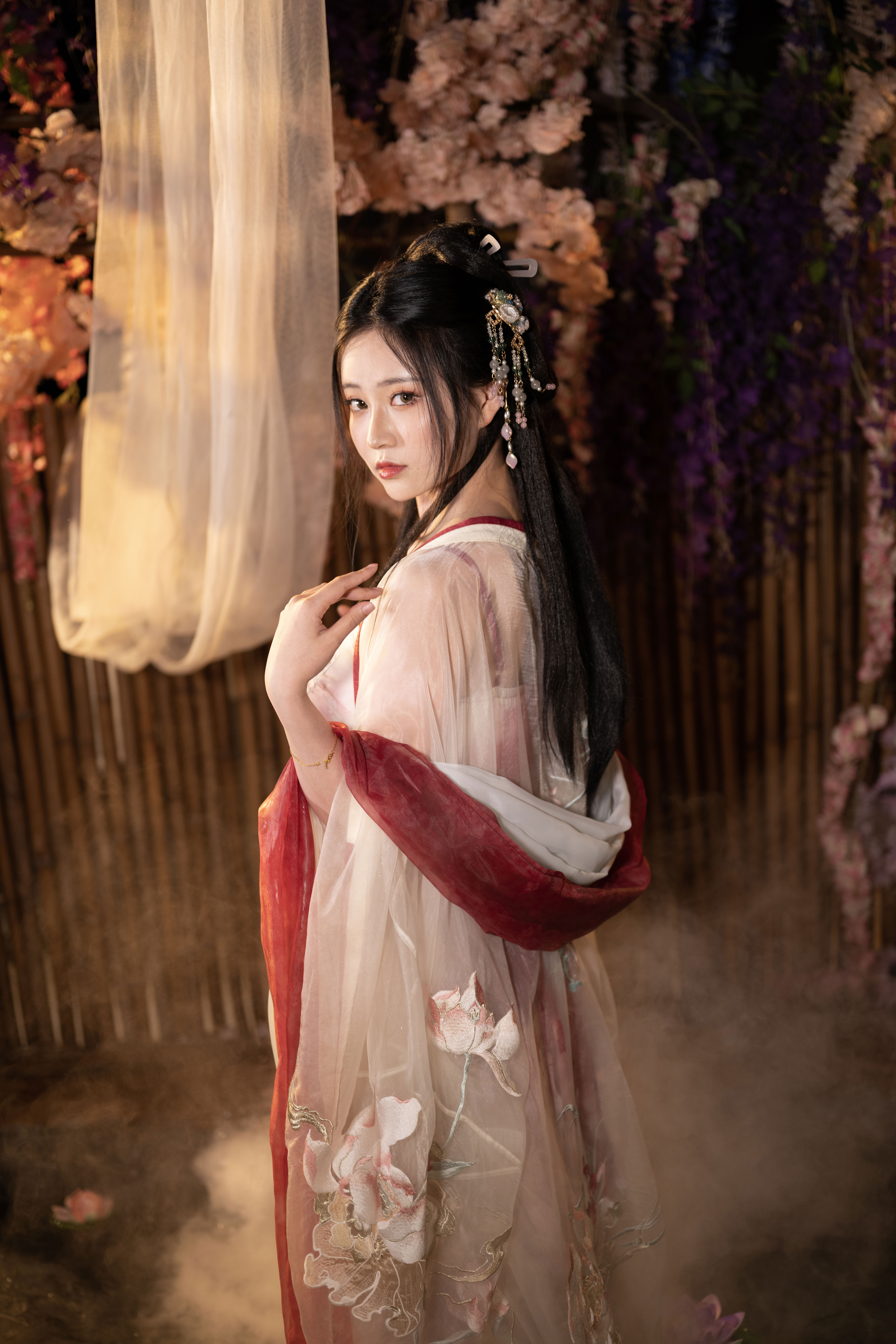 Nnian - 无修原片 出水芙蓉/(333P)