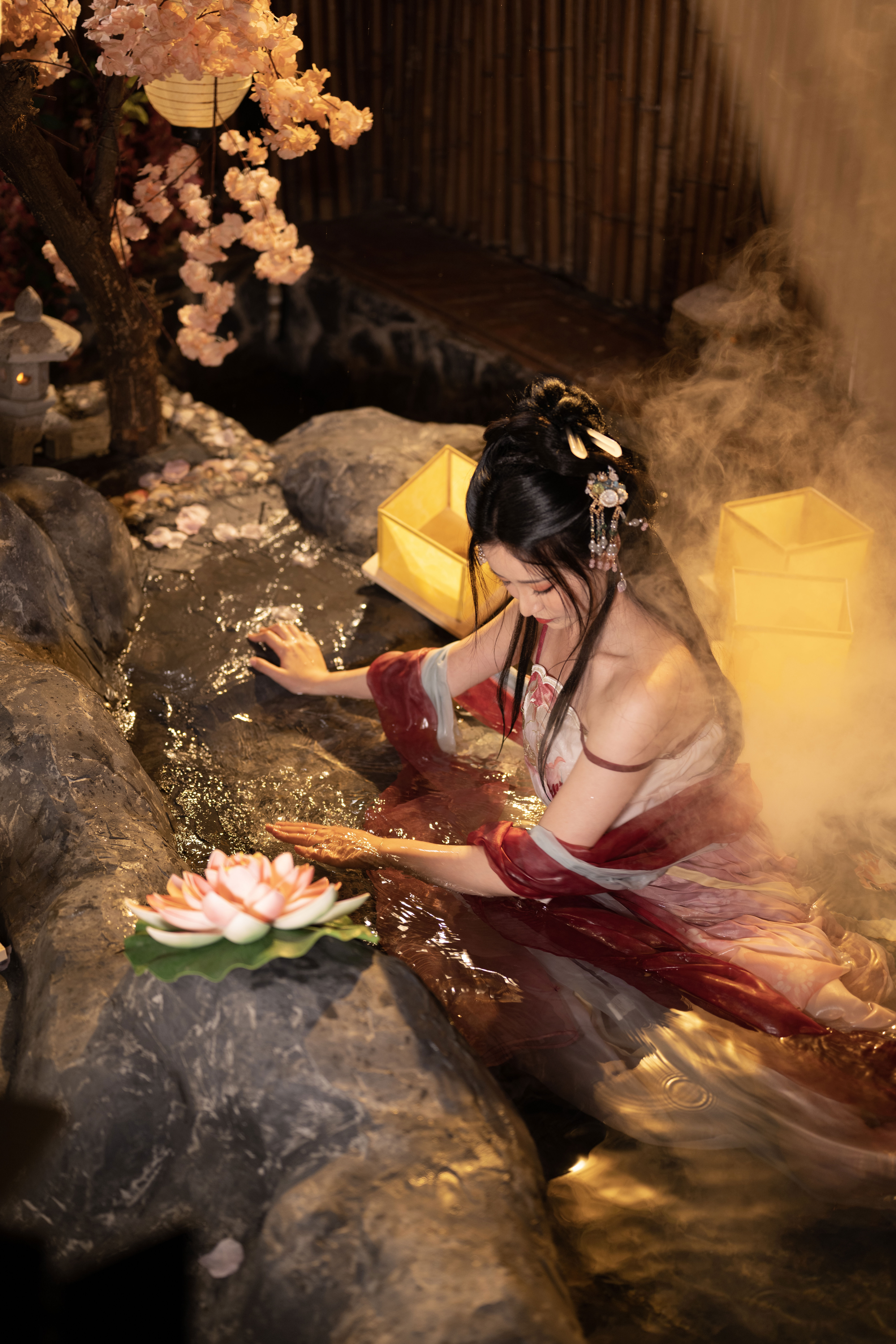 Nnian - 无修原片 出水芙蓉/(333P)