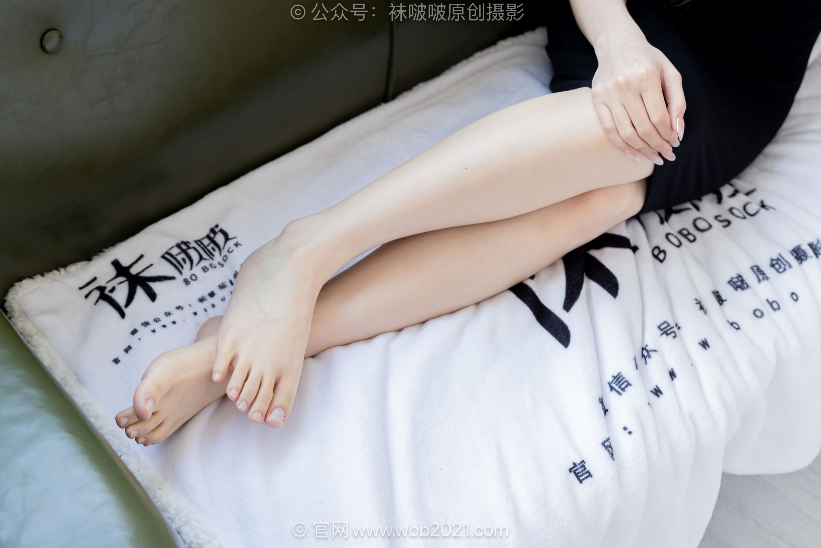BoBoSocks袜啵啵 No.663 甜甜圈 - 高跟鞋、薄肉丝、裸足/(213P)