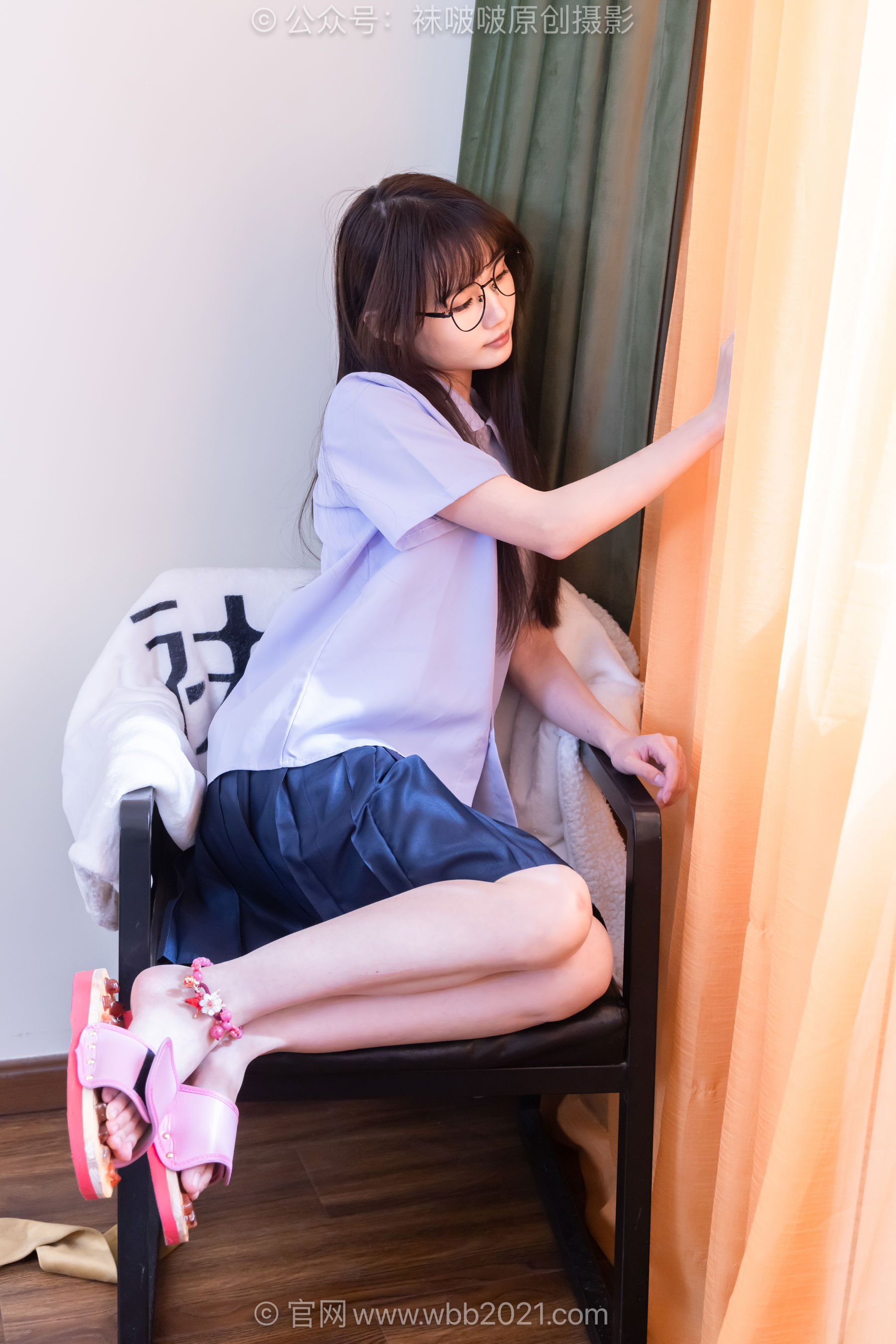BoBoSocks袜啵啵 No.661 甜甜圈 - 按摩拖鞋、白棉袜、裸足、jk制服/(166P)