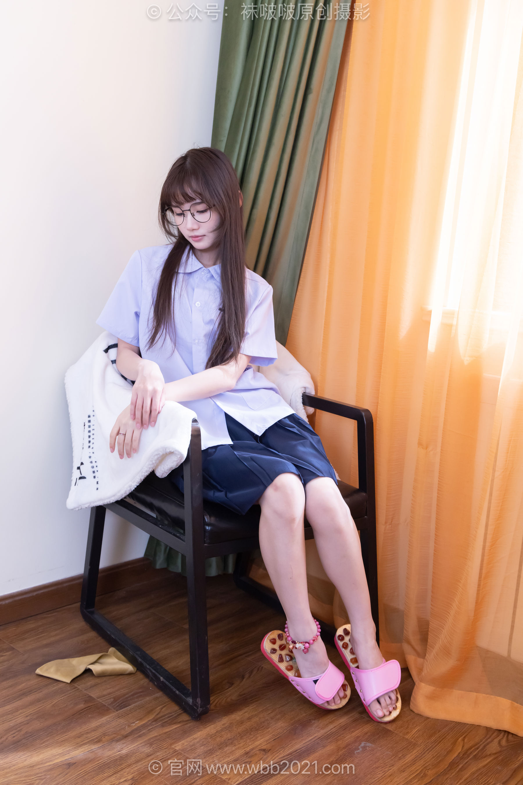 BoBoSocks袜啵啵 No.661 甜甜圈 - 按摩拖鞋、白棉袜、裸足、jk制服/(166P)