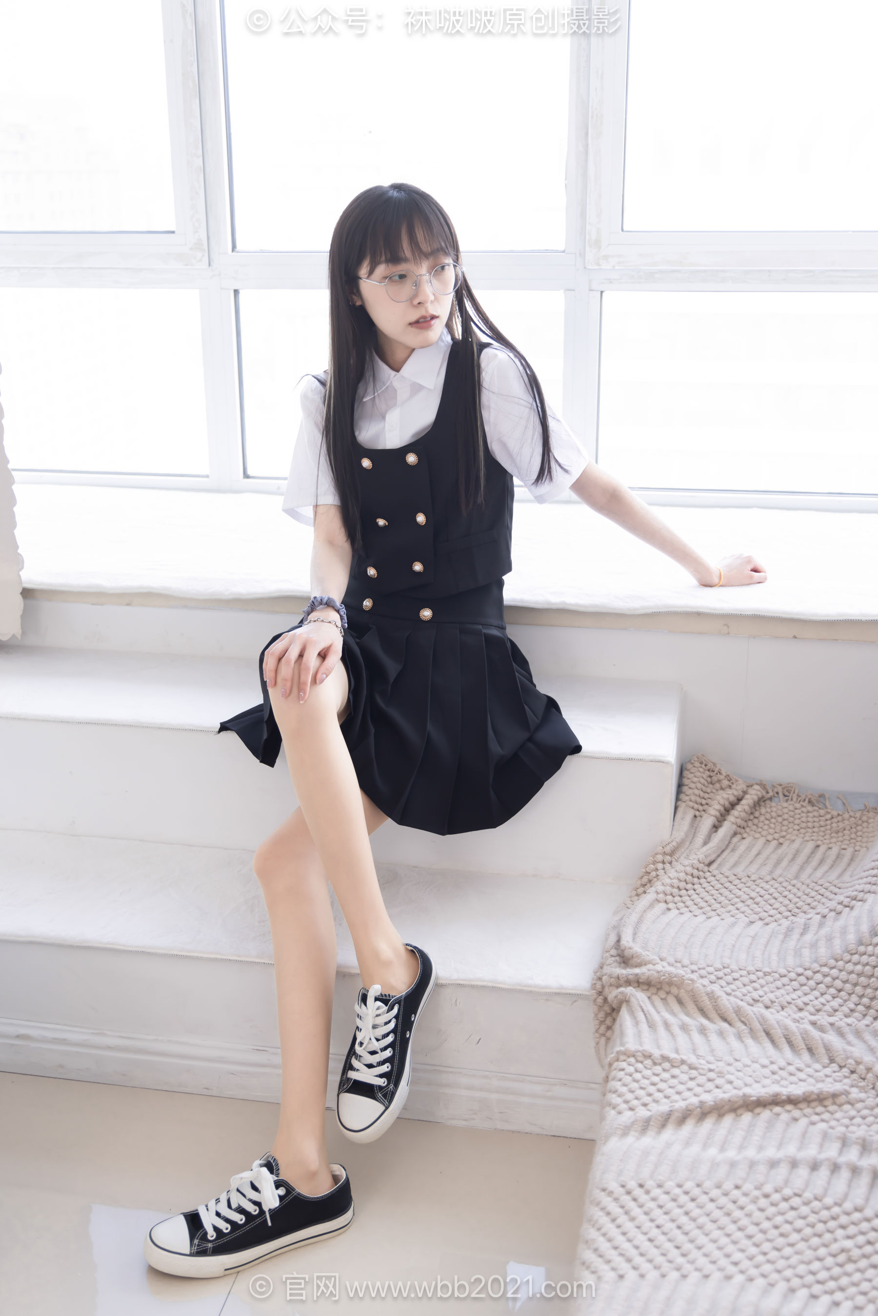 BoBoSocks袜啵啵 No.657 稚予 - 板鞋、帆布鞋、油亮薄肉丝、裸足、jk制服/(155P)
