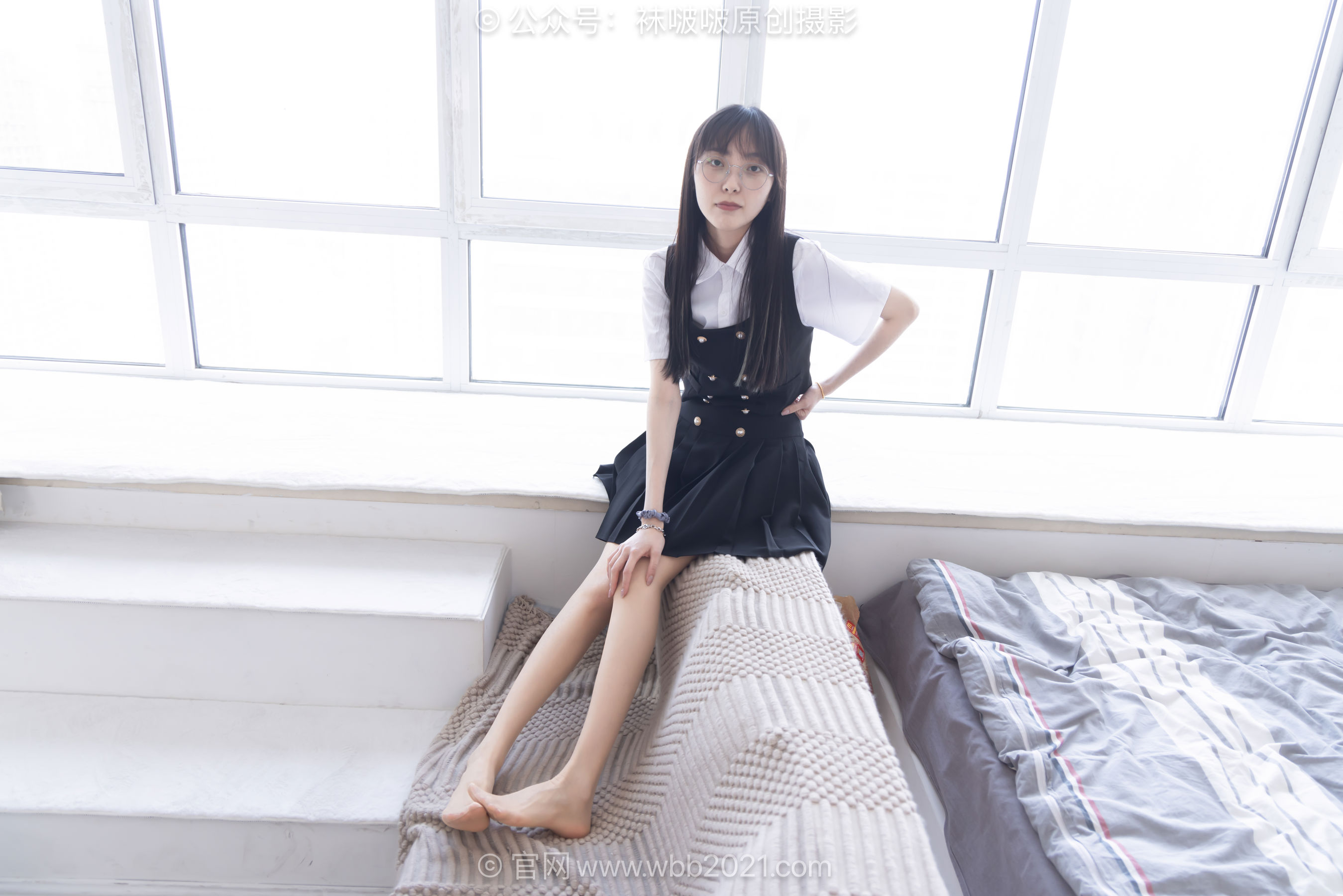BoBoSocks袜啵啵 No.657 稚予 - 板鞋、帆布鞋、油亮薄肉丝、裸足、jk制服/(155P)