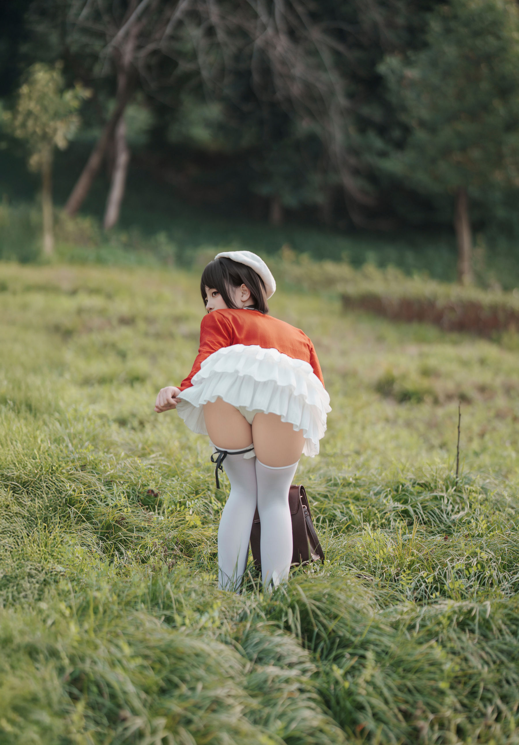 Bangni邦尼 - 春日游/(82P)