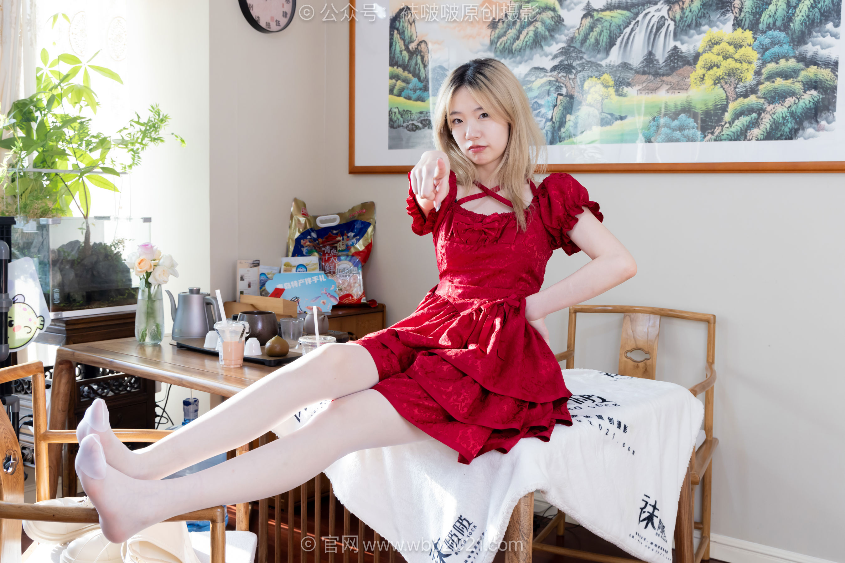 BoBoSocks袜啵啵 No.660 小甜豆 - 长靴、薄白丝、裸足/(300P)