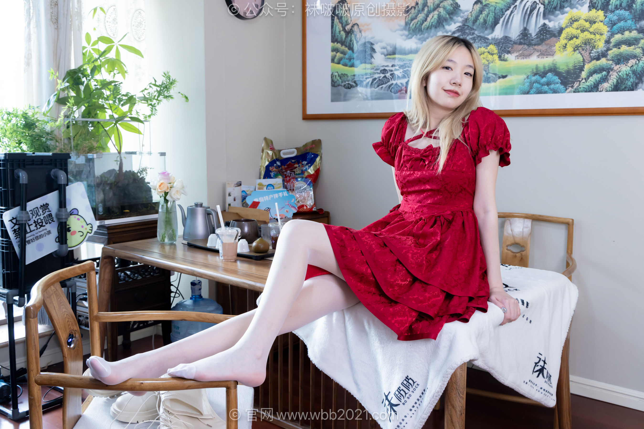 BoBoSocks袜啵啵 No.660 小甜豆 - 长靴、薄白丝、裸足/(300P)