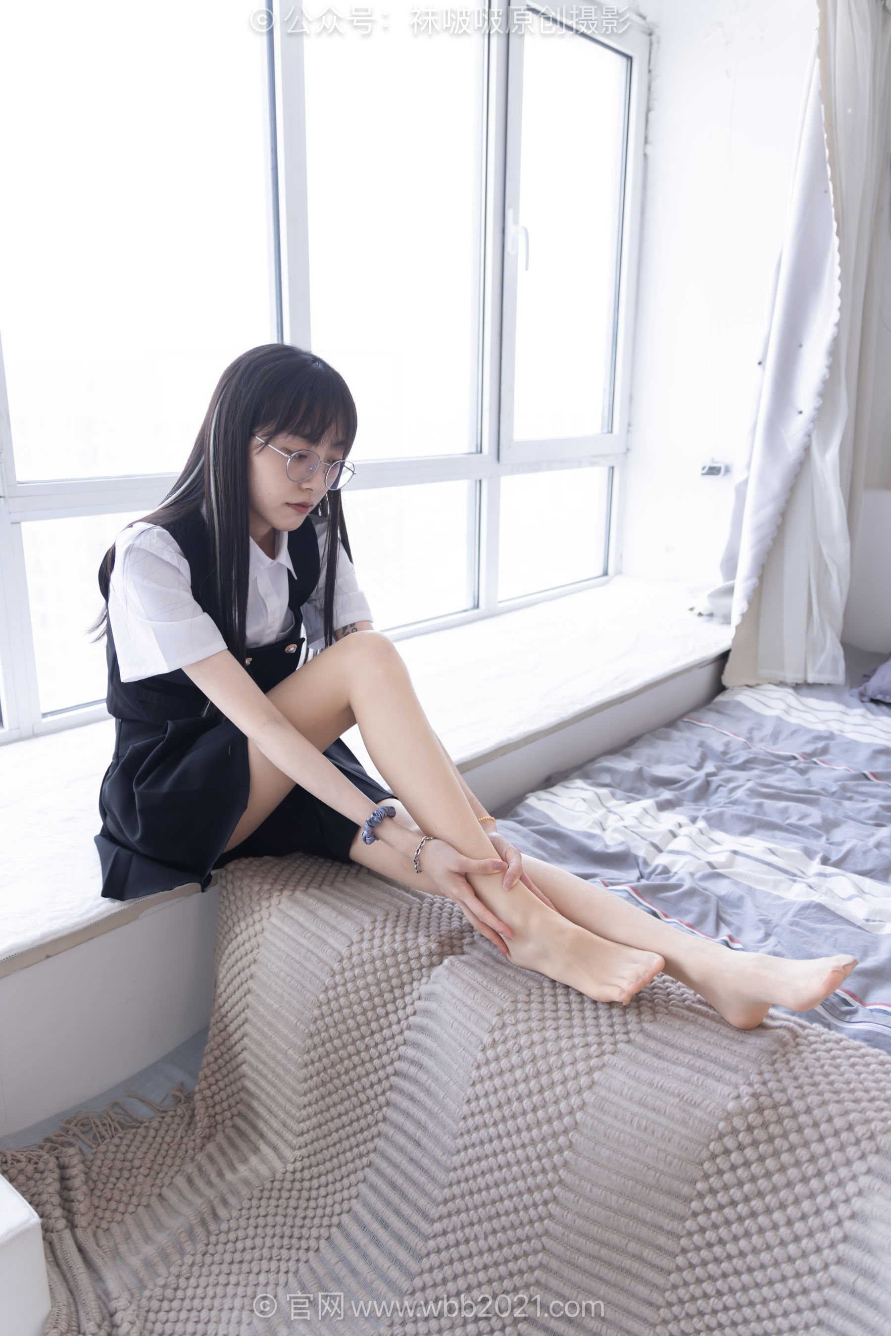 BoBoSocks袜啵啵 No.657 稚予 - 板鞋、帆布鞋、油亮薄肉丝、裸足、jk制服/(155P)