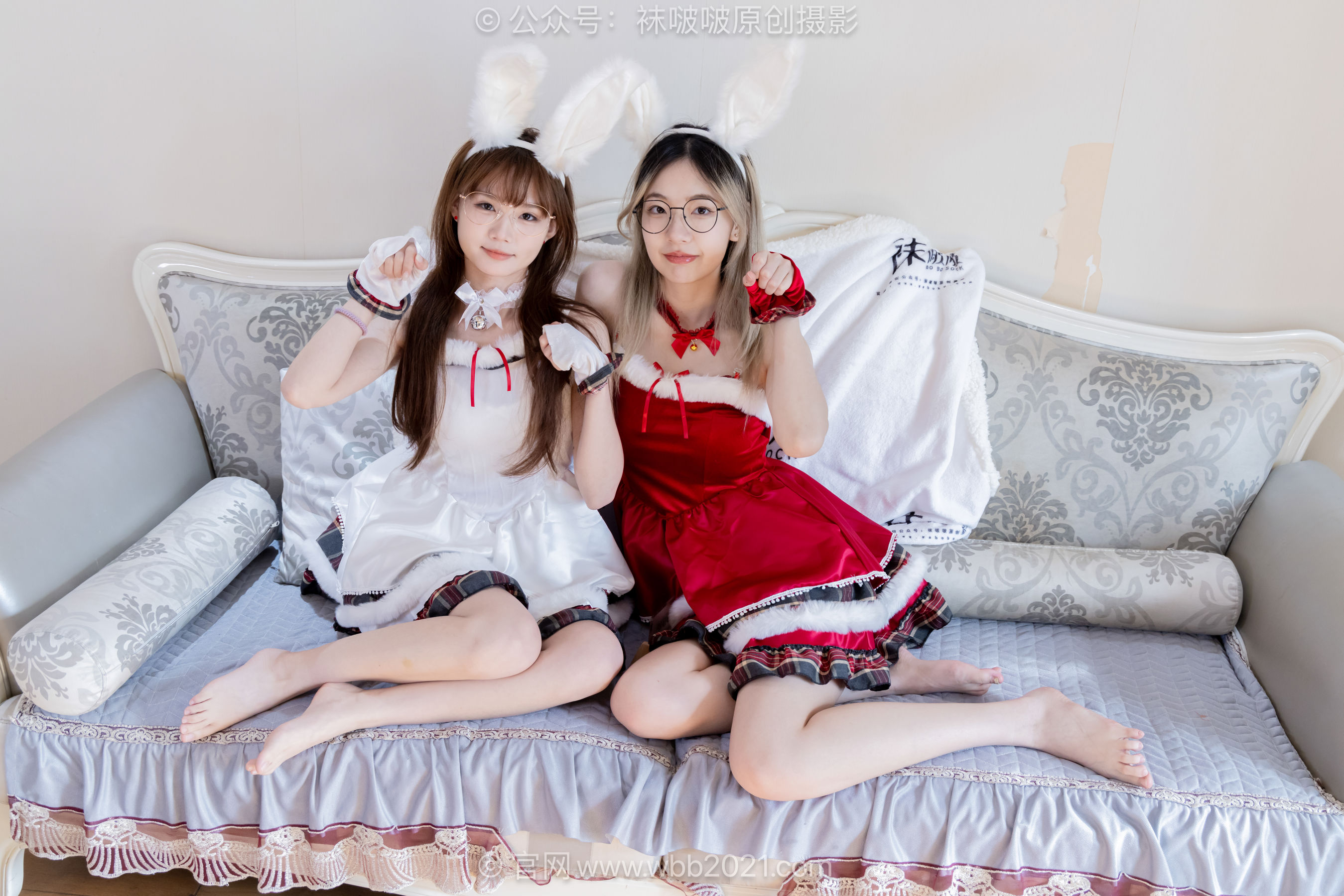 BoBoSocks袜啵啵 No.656 小甜豆&甜甜圈 - 高跟鞋、油亮薄肉丝白丝、裸足/(170P)