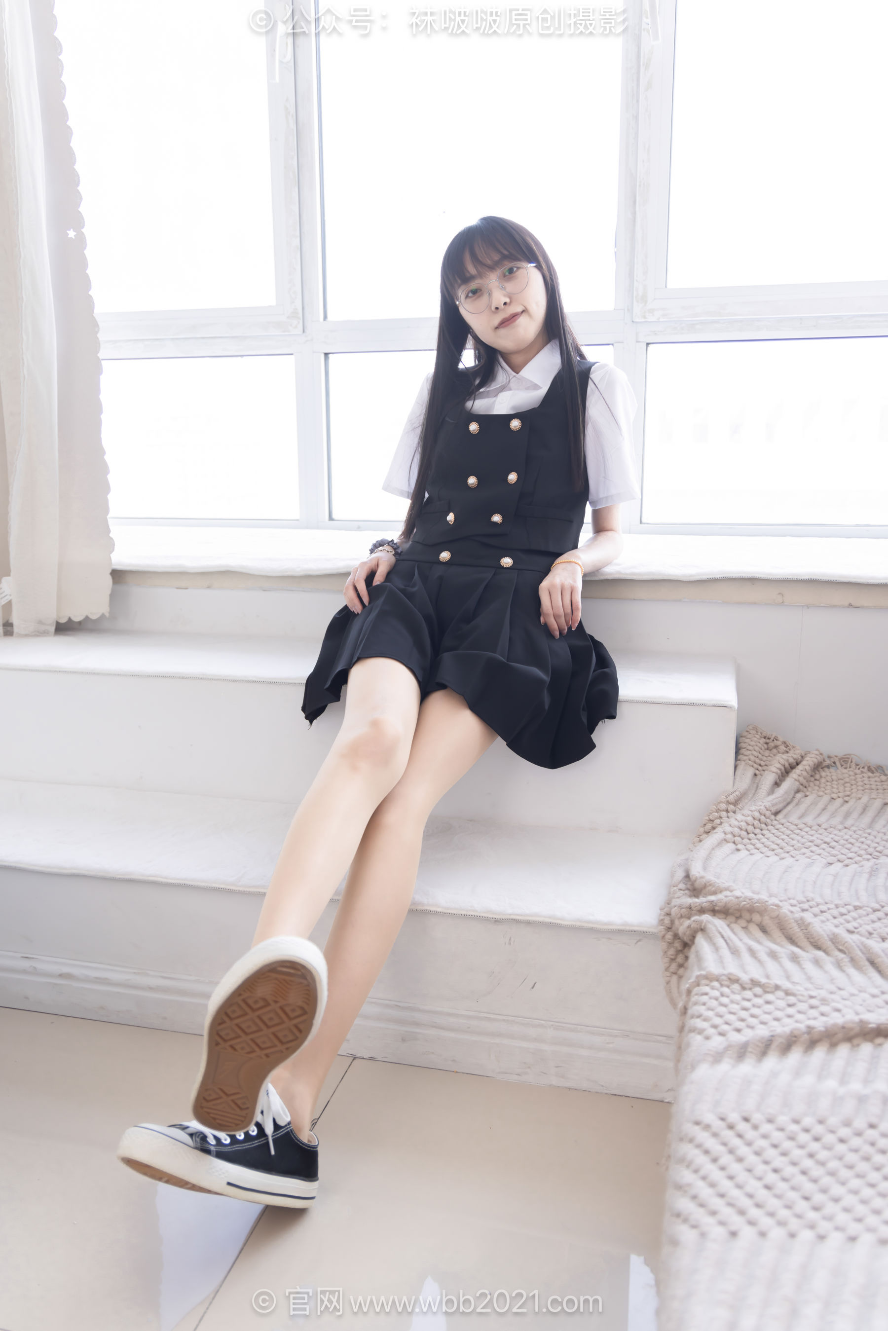 BoBoSocks袜啵啵 No.657 稚予 - 板鞋、帆布鞋、油亮薄肉丝、裸足、jk制服/(155P)