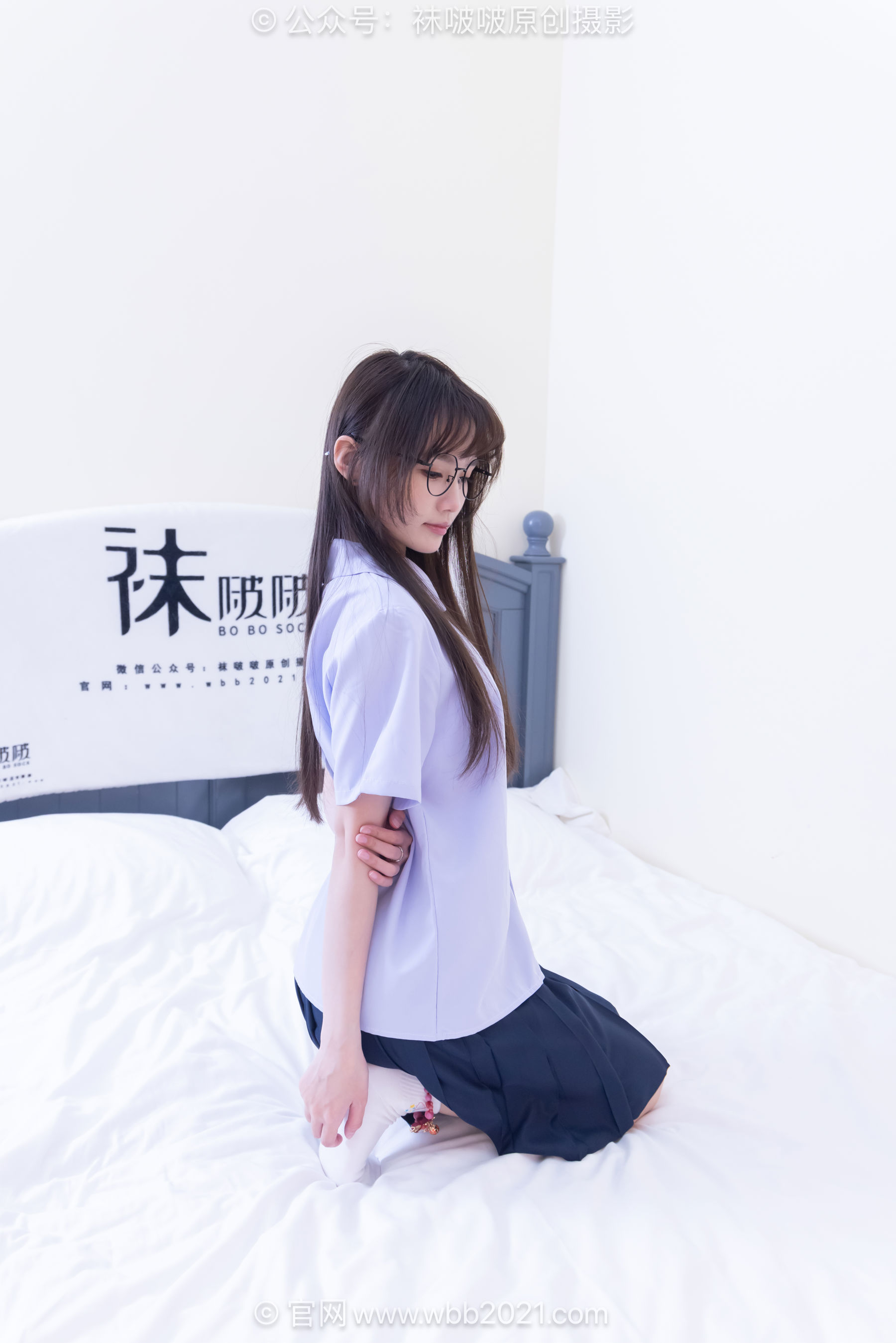 BoBoSocks袜啵啵 No.661 甜甜圈 - 按摩拖鞋、白棉袜、裸足、jk制服/(166P)