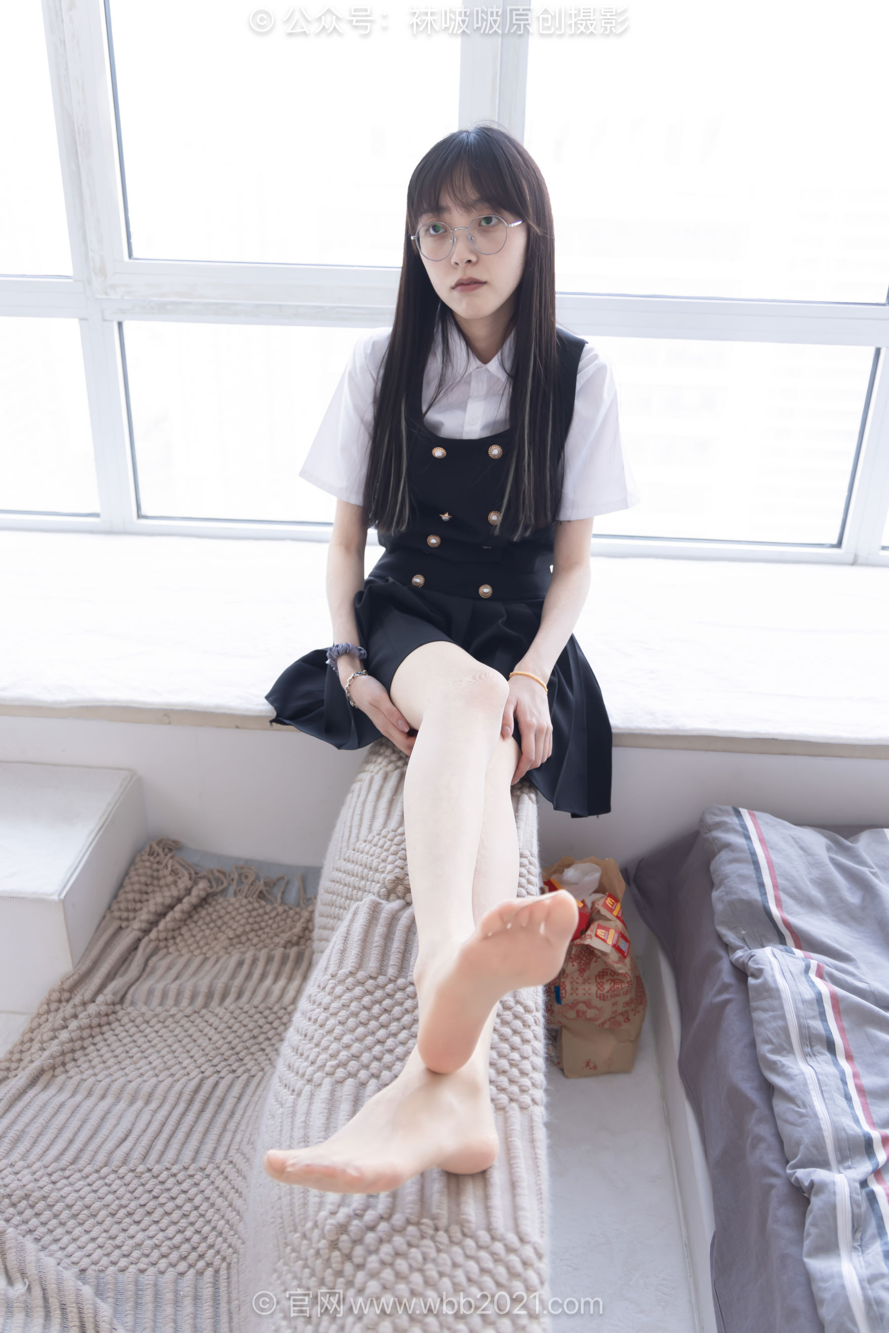 BoBoSocks袜啵啵 No.657 稚予 - 板鞋、帆布鞋、油亮薄肉丝、裸足、jk制服/(155P)