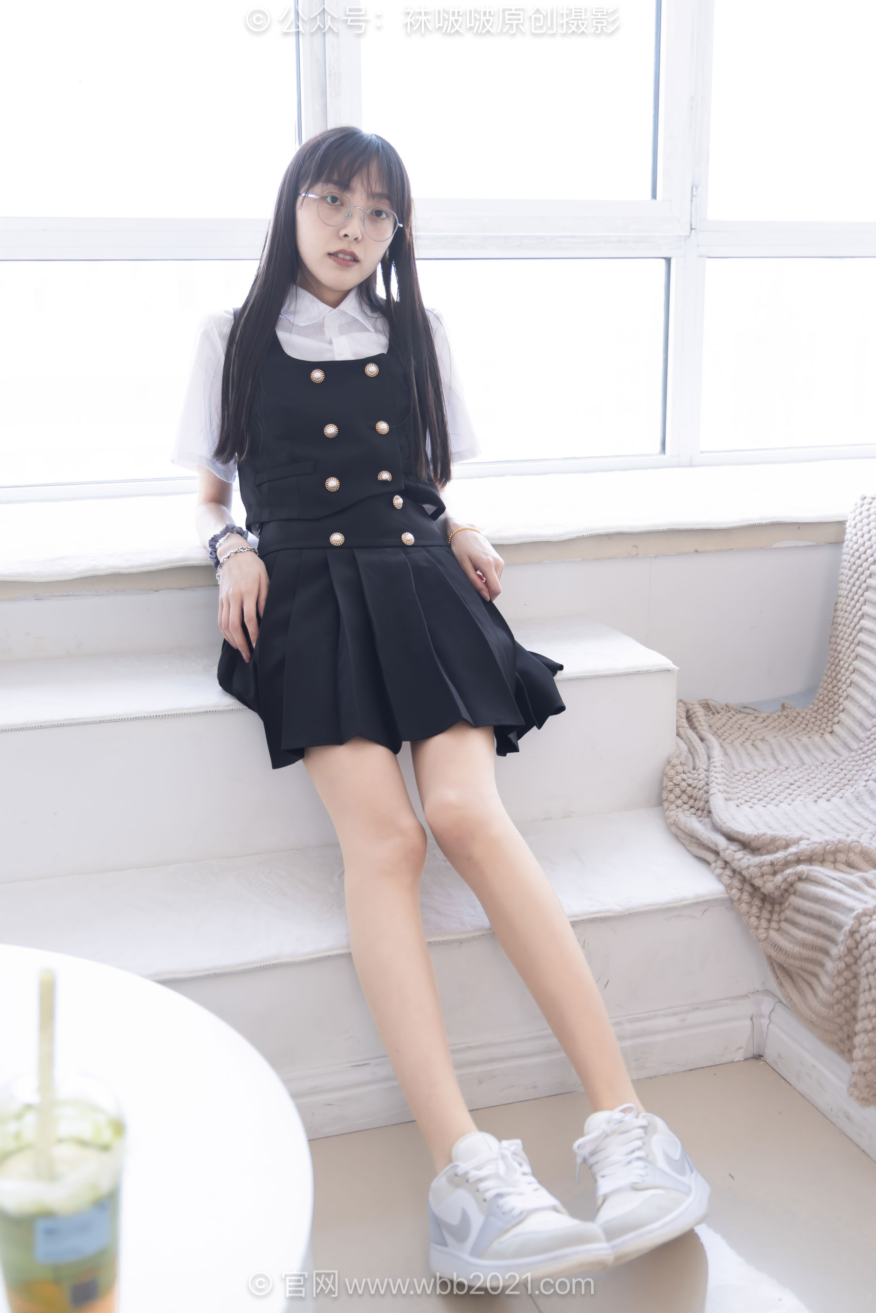 BoBoSocks袜啵啵 No.657 稚予 - 板鞋、帆布鞋、油亮薄肉丝、裸足、jk制服/(155P)