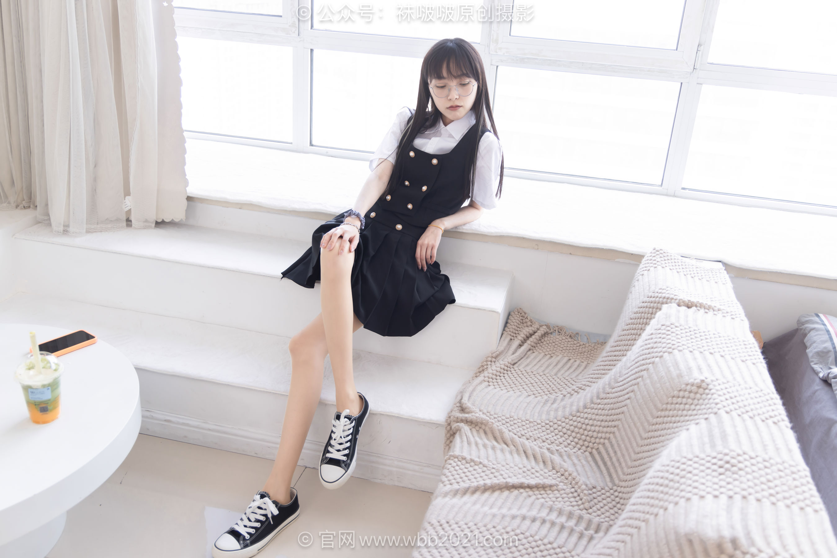 BoBoSocks袜啵啵 No.657 稚予 - 板鞋、帆布鞋、油亮薄肉丝、裸足、jk制服/(155P)