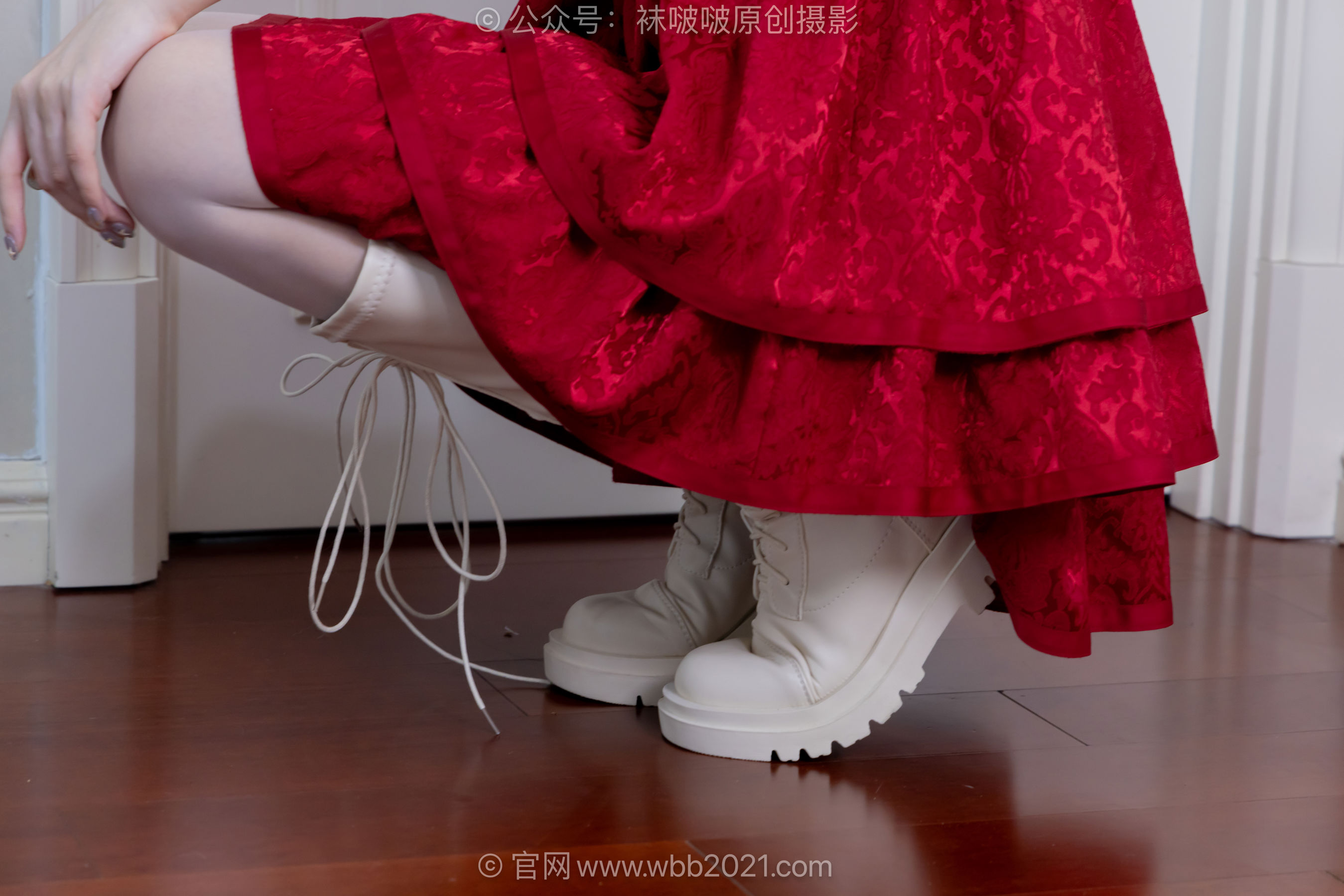 BoBoSocks袜啵啵 No.660 小甜豆 - 长靴、薄白丝、裸足/(300P)