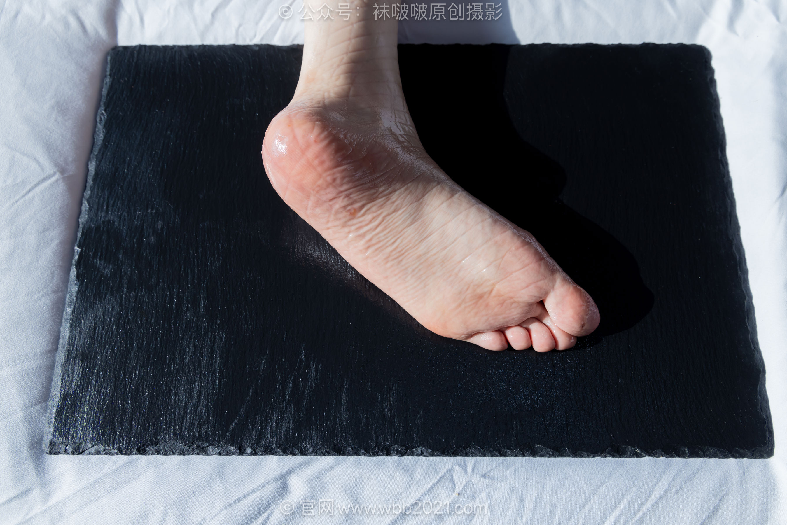 BoBoSocks袜啵啵 No.660 小甜豆 - 长靴、薄白丝、裸足/(300P)