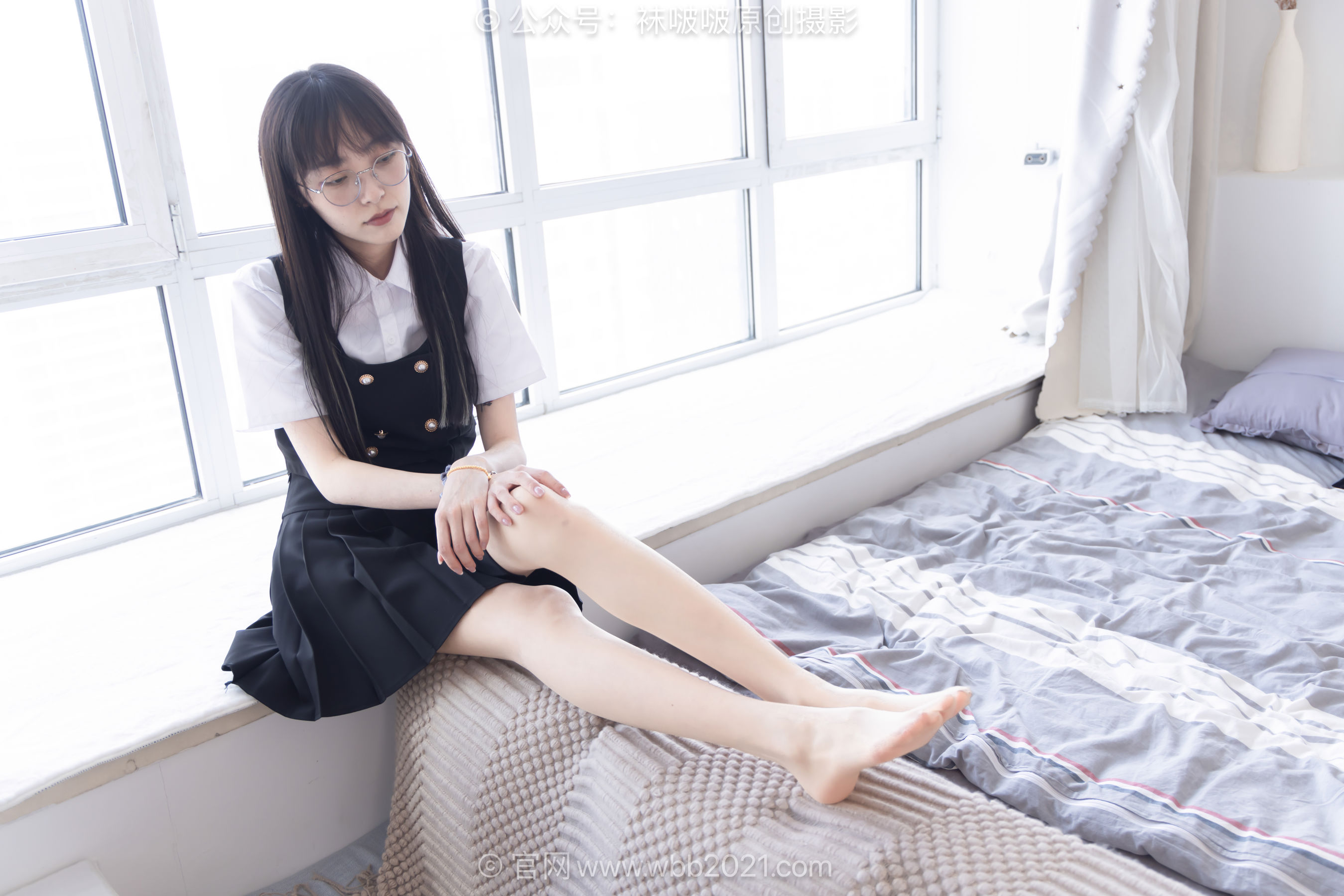 BoBoSocks袜啵啵 No.657 稚予 - 板鞋、帆布鞋、油亮薄肉丝、裸足、jk制服/(155P)
