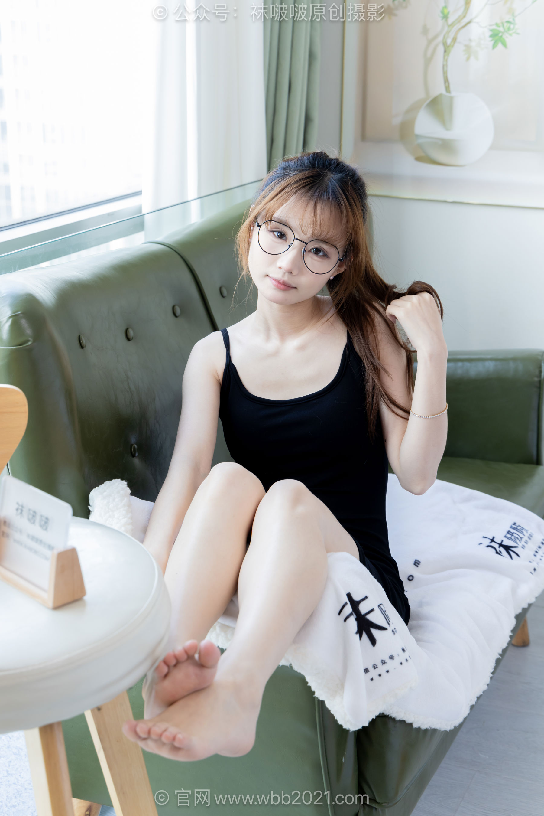 BoBoSocks袜啵啵 No.663 甜甜圈 - 高跟鞋、薄肉丝、裸足/(213P)