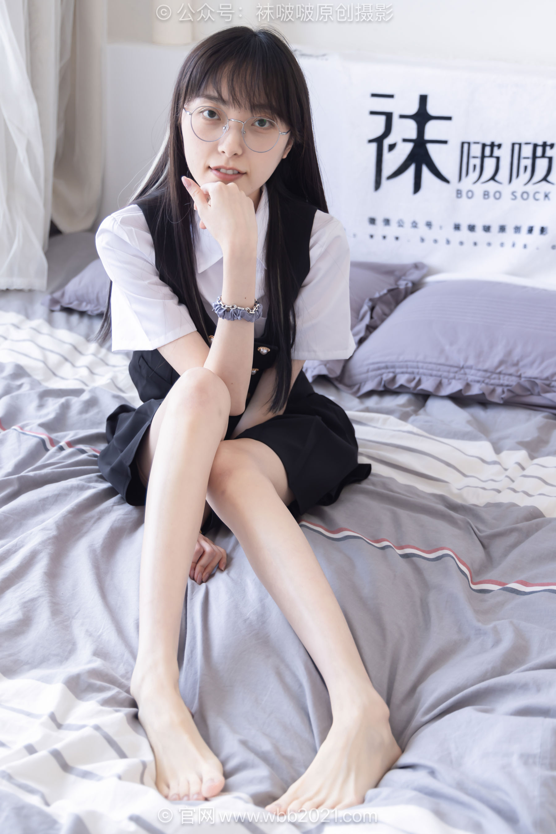 BoBoSocks袜啵啵 No.657 稚予 - 板鞋、帆布鞋、油亮薄肉丝、裸足、jk制服/(155P)