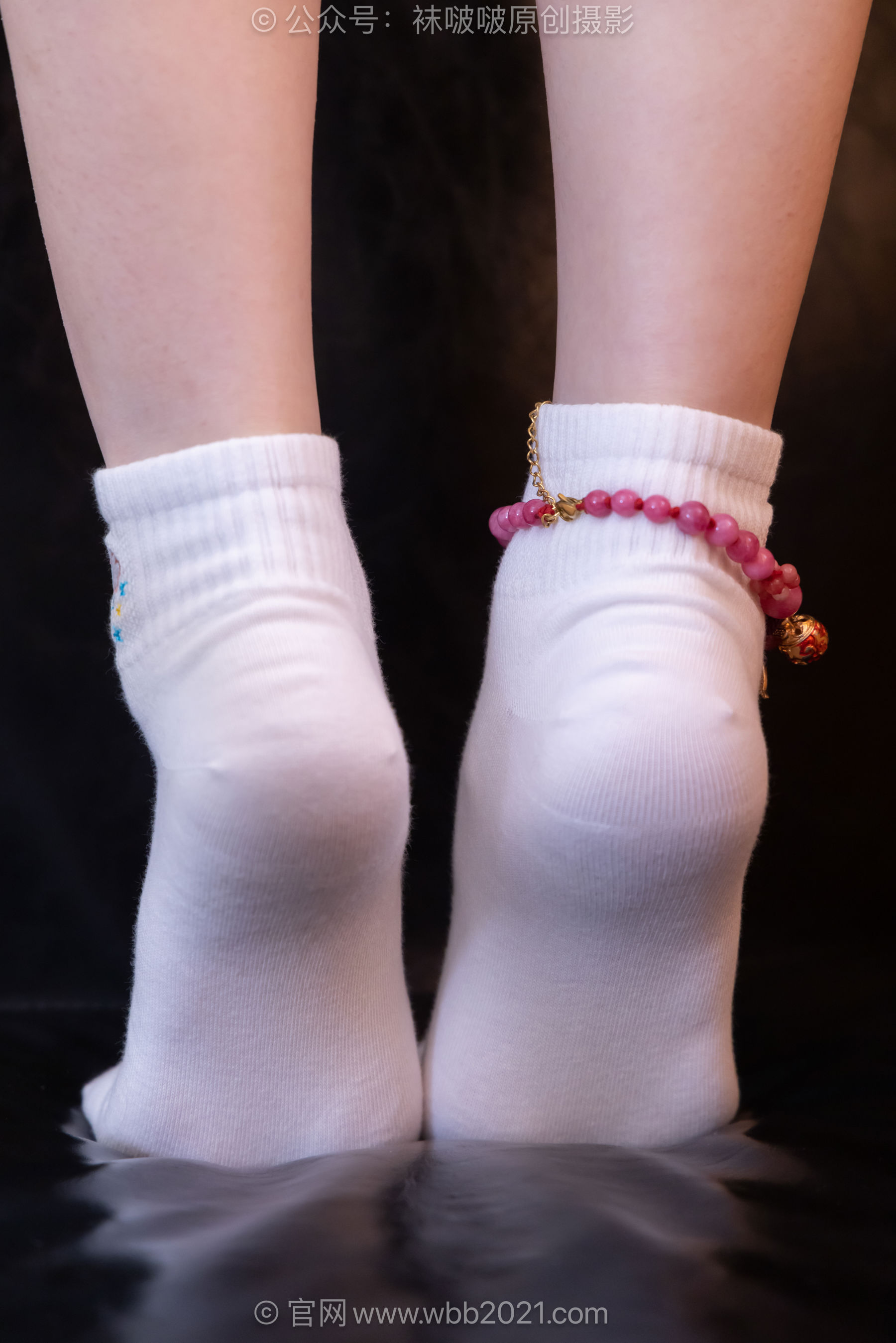 BoBoSocks袜啵啵 No.661 甜甜圈 - 按摩拖鞋、白棉袜、裸足、jk制服/(166P)