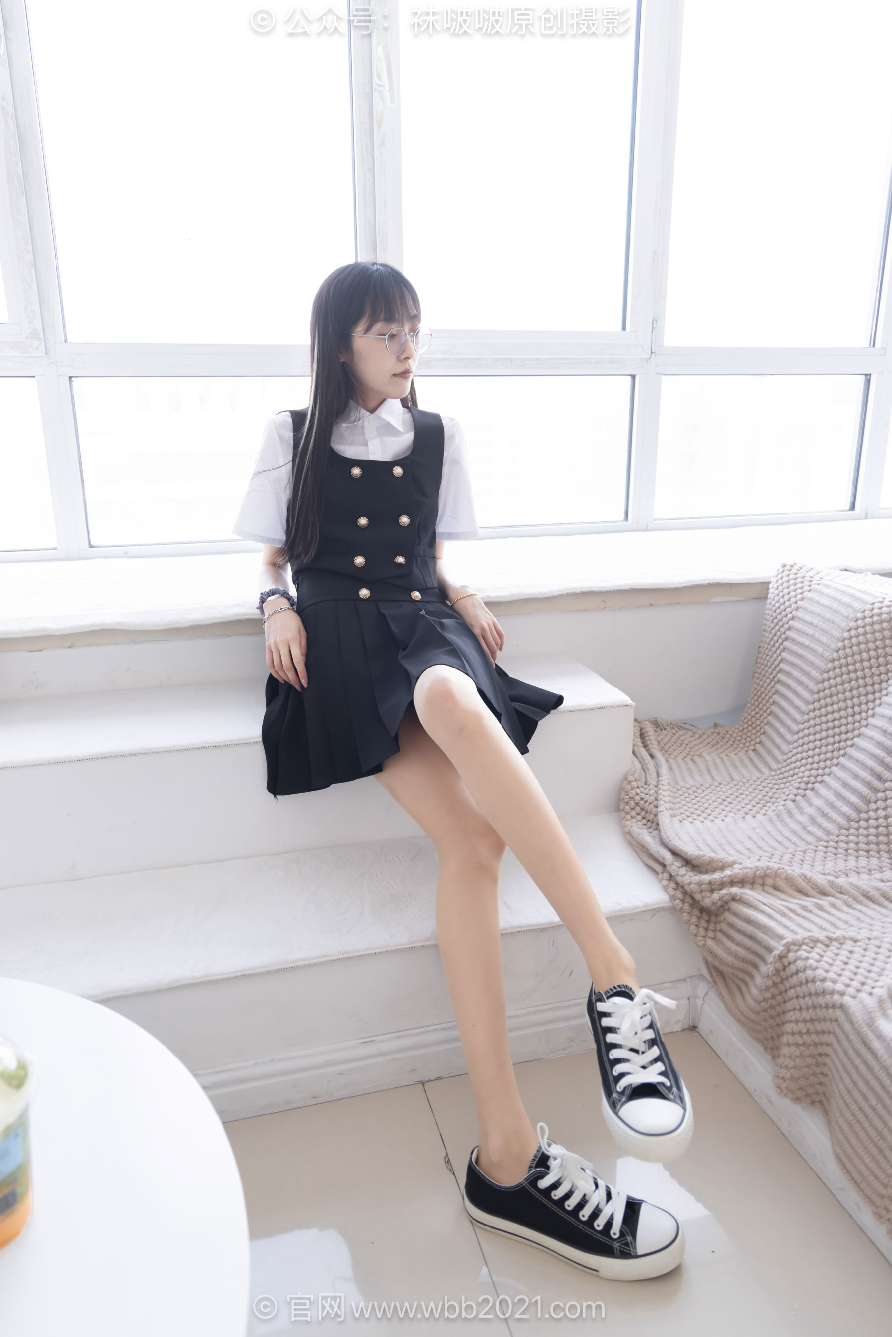 BoBoSocks袜啵啵 No.657 稚予 - 板鞋、帆布鞋、油亮薄肉丝、裸足、jk制服/(155P)
