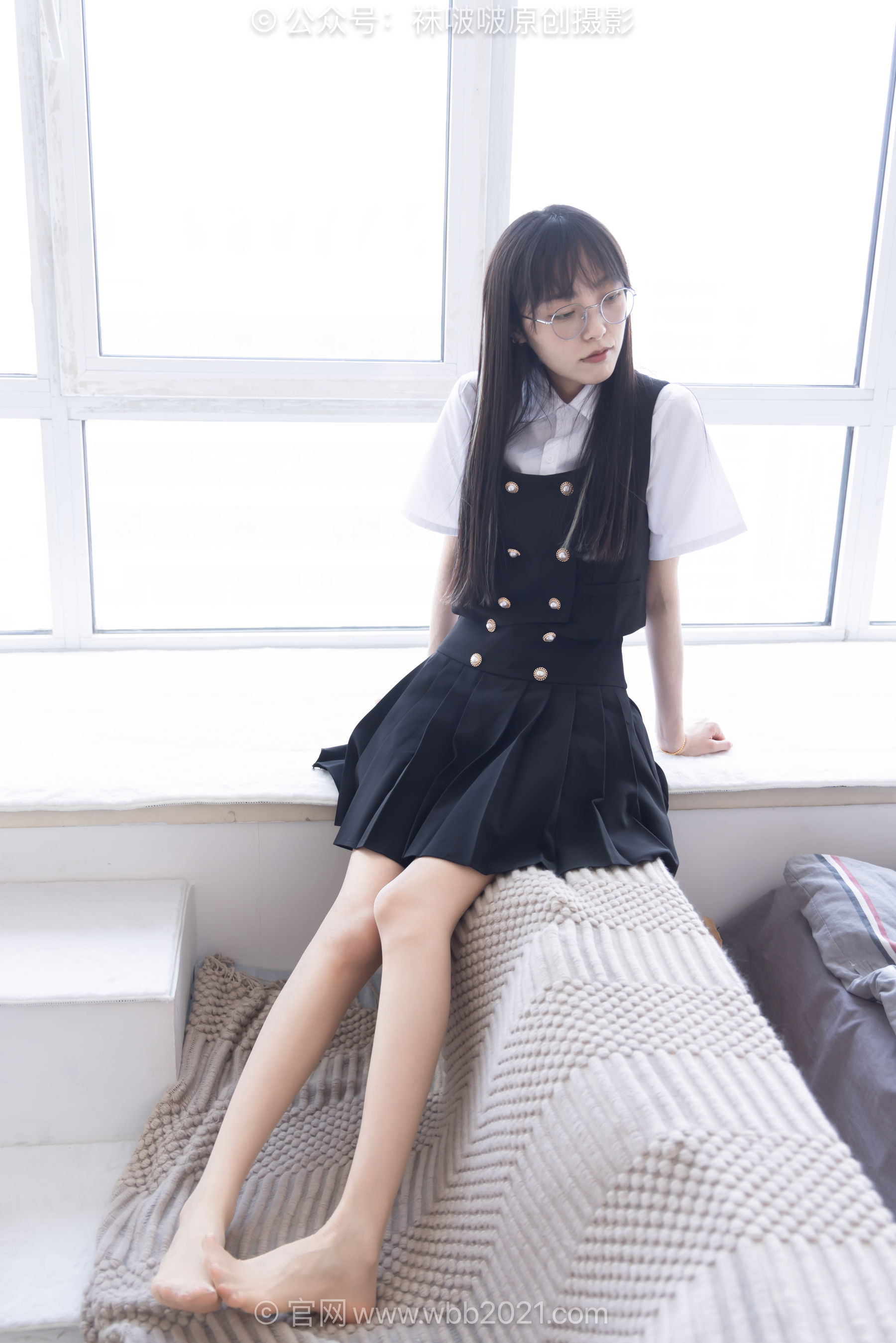 BoBoSocks袜啵啵 No.657 稚予 - 板鞋、帆布鞋、油亮薄肉丝、裸足、jk制服/(155P)