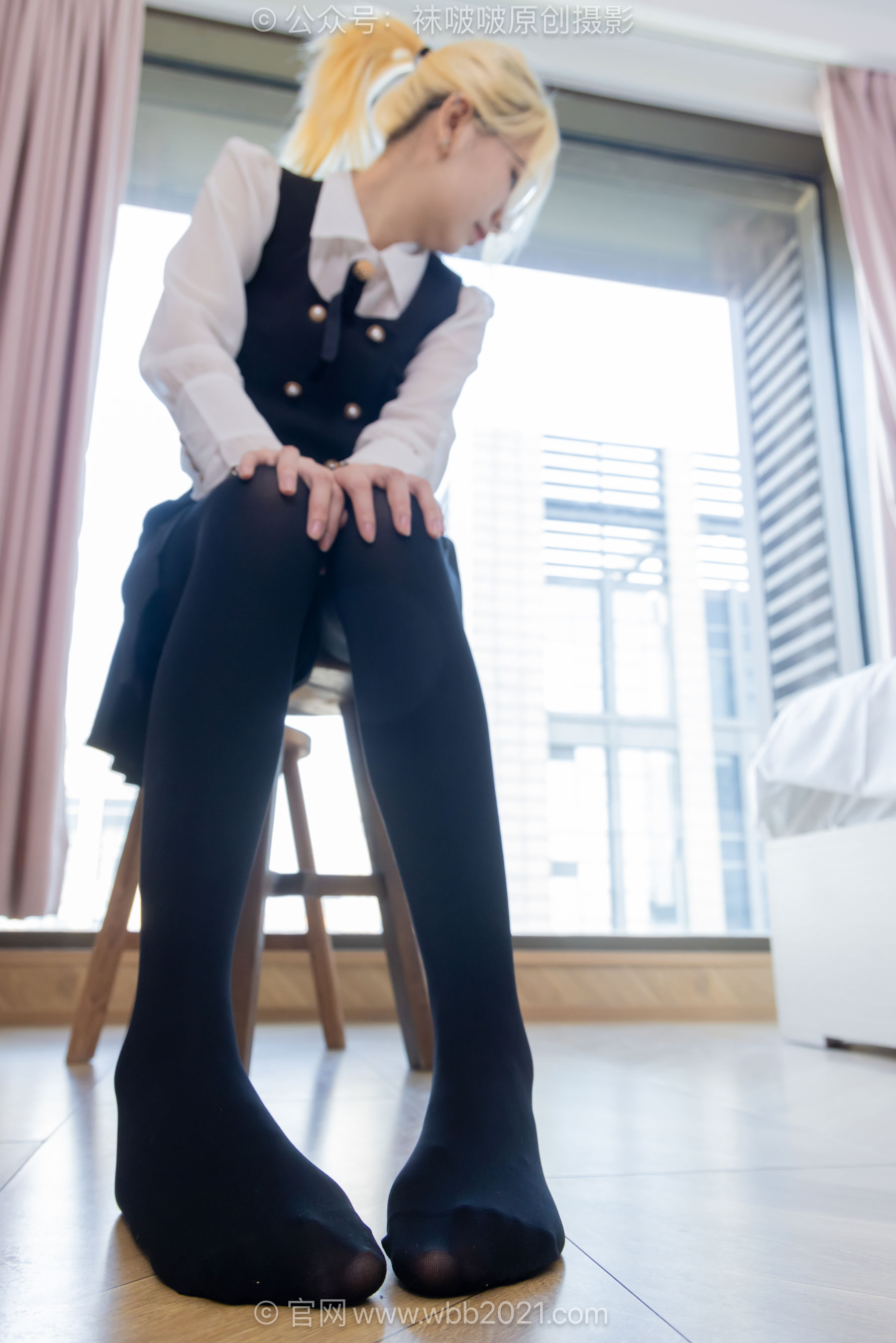 BoBoSocks袜啵啵 No.653 小甜豆 - 皮鞋、厚黑丝、瑜伽动作/(146P)