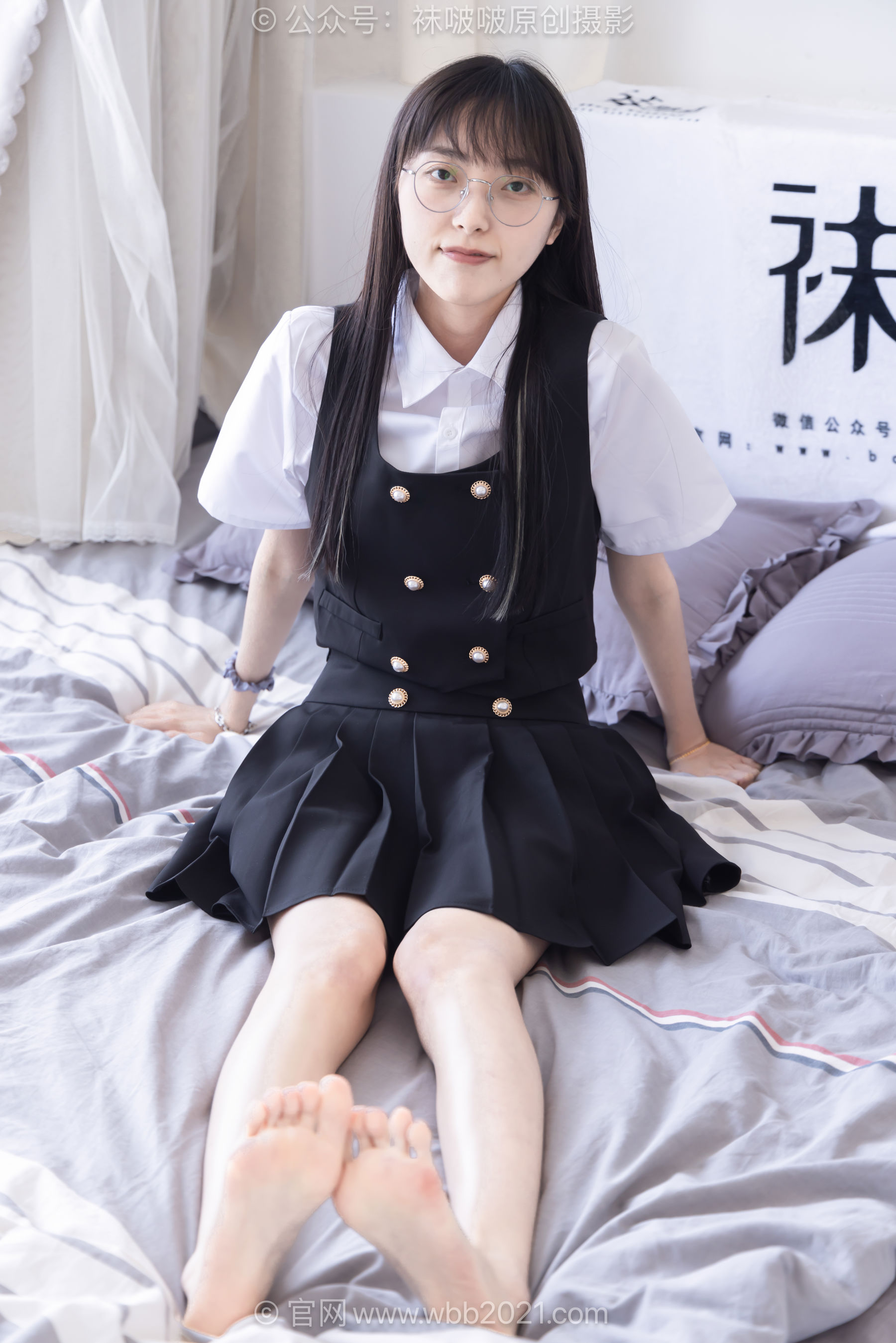 BoBoSocks袜啵啵 No.657 稚予 - 板鞋、帆布鞋、油亮薄肉丝、裸足、jk制服/(155P)