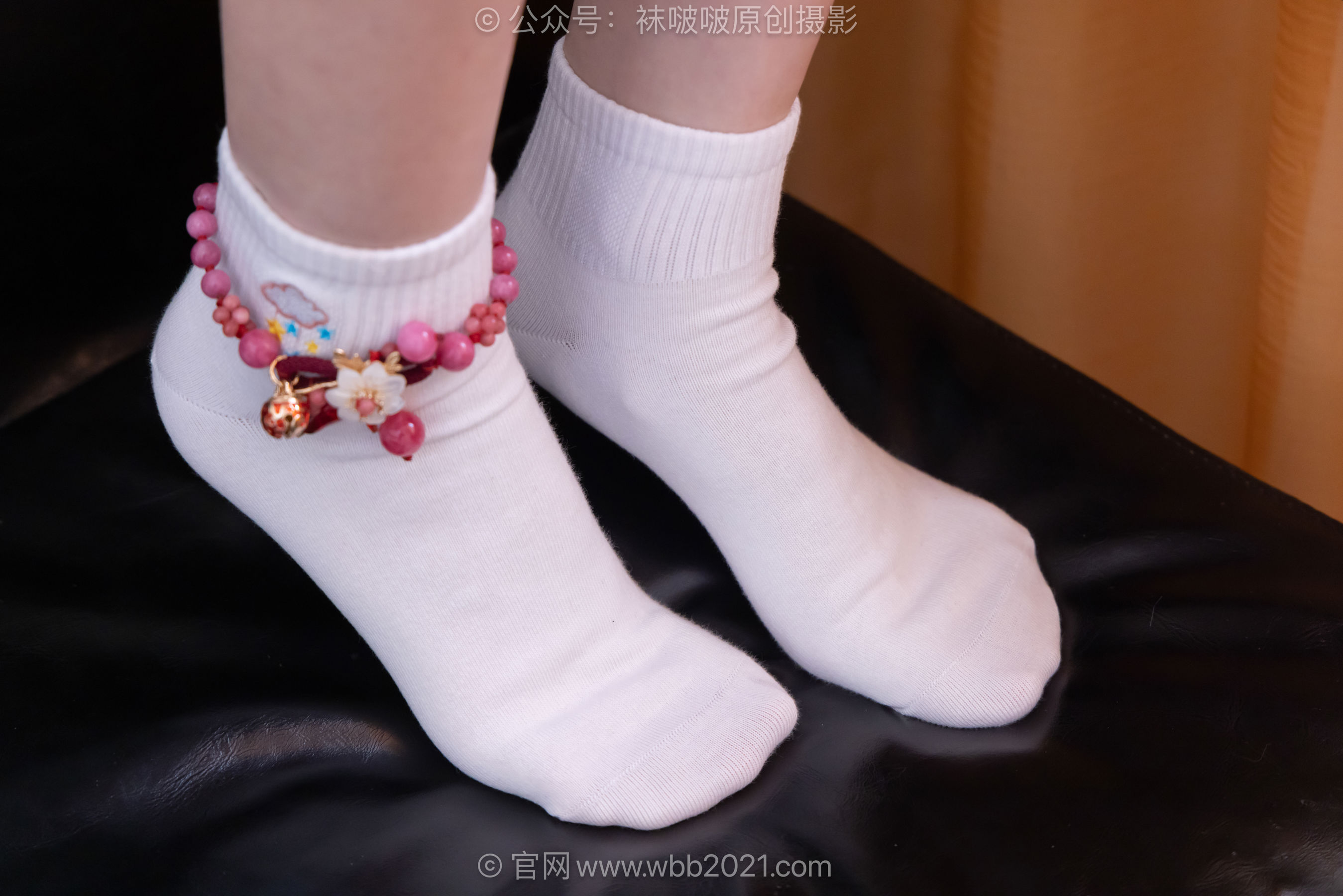 BoBoSocks袜啵啵 No.661 甜甜圈 - 按摩拖鞋、白棉袜、裸足、jk制服/(166P)