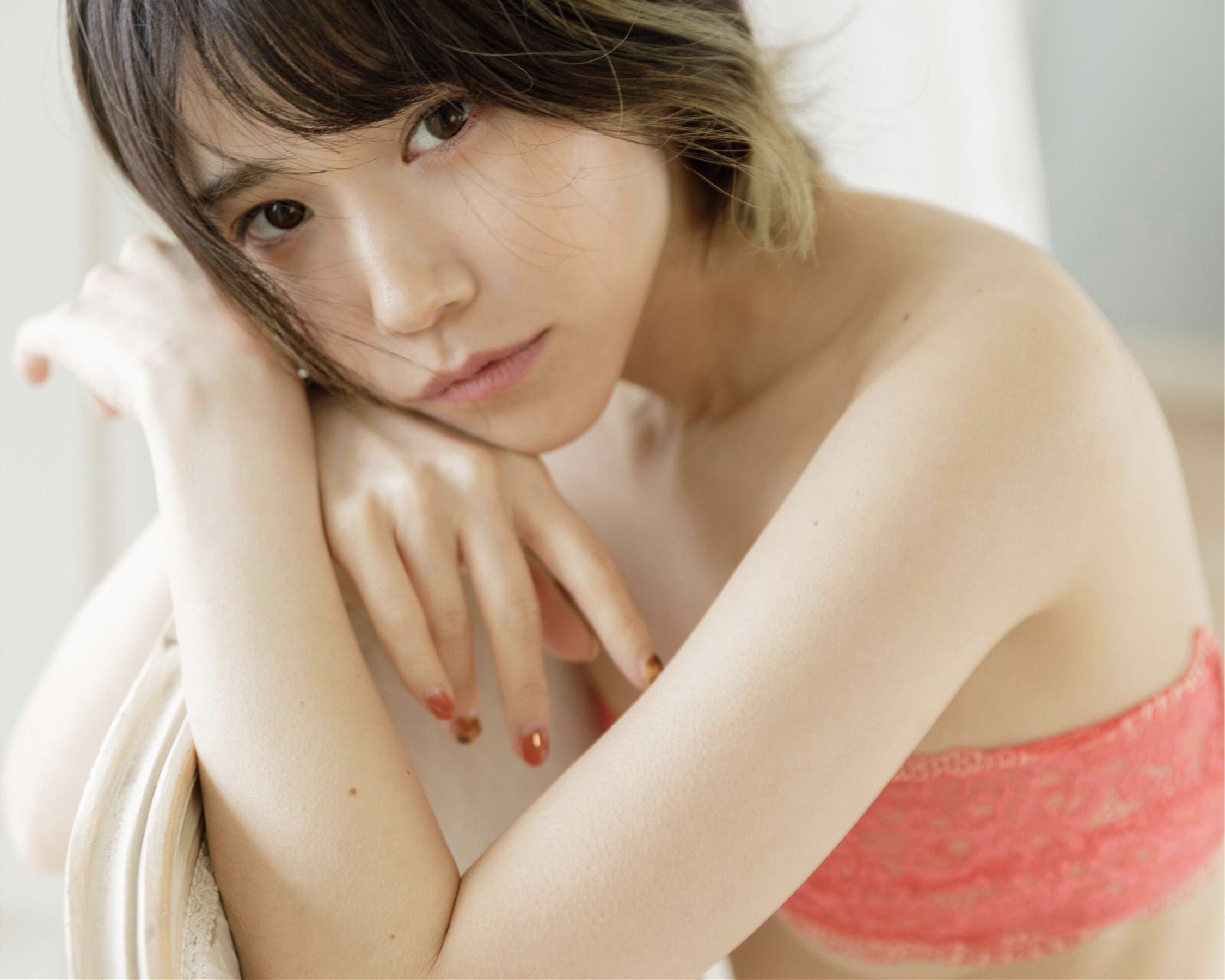 仁藤りさ - にとーが連れてくる夏/(76P)